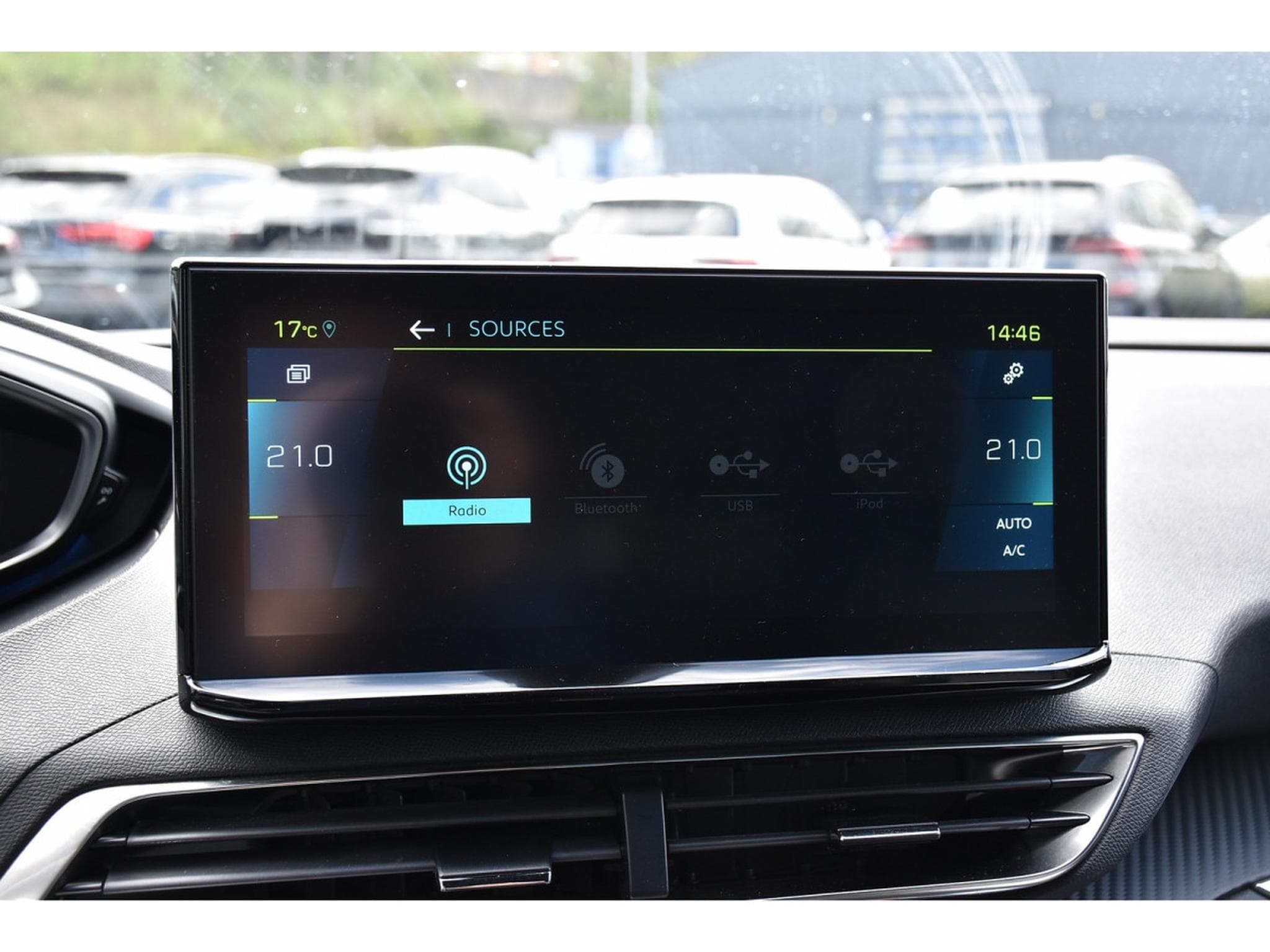 Peugeot 3008 1.6 Hybrid PHEV 180 Allure e-EAT8 ACC LANE SIDE CAM 1° MAIN (2024) - Foto 11