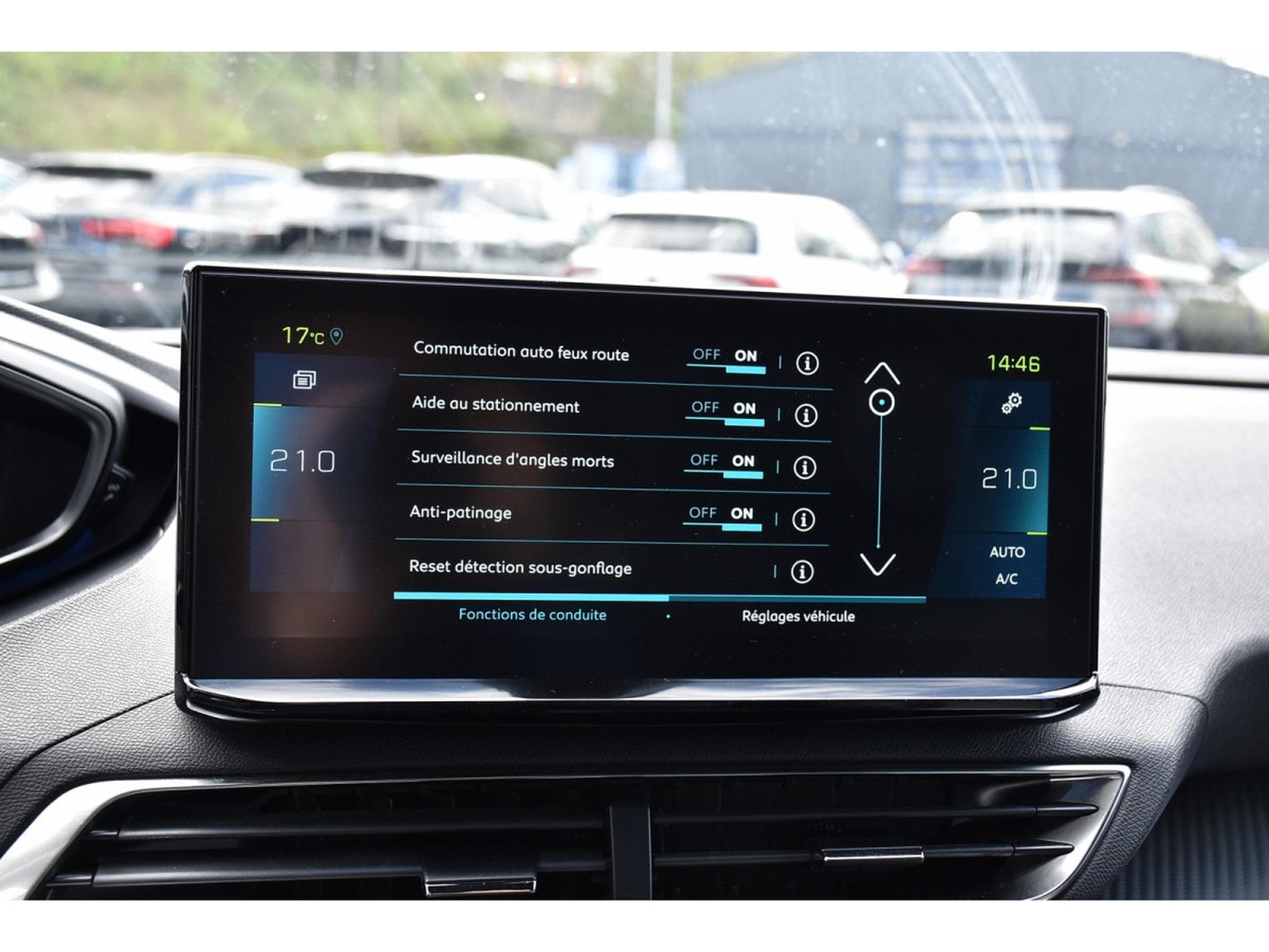 Peugeot 3008 1.6 Hybrid PHEV 180 Allure e-EAT8 ACC LANE SIDE CAM 1° MAIN (2024) - Foto 13