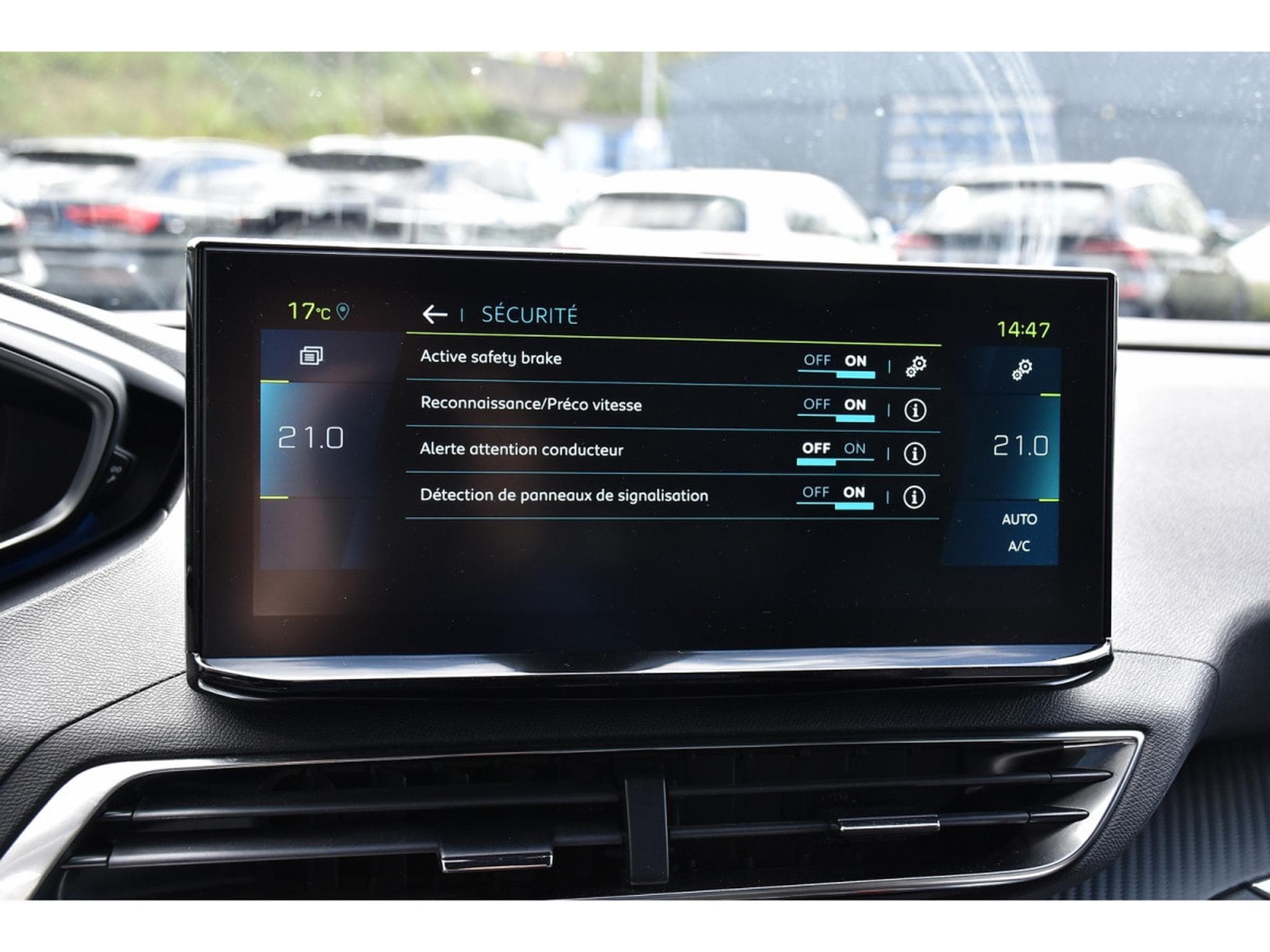 Peugeot 3008 1.6 Hybrid PHEV 180 Allure e-EAT8 ACC LANE SIDE CAM 1° MAIN (2024) - Foto 14