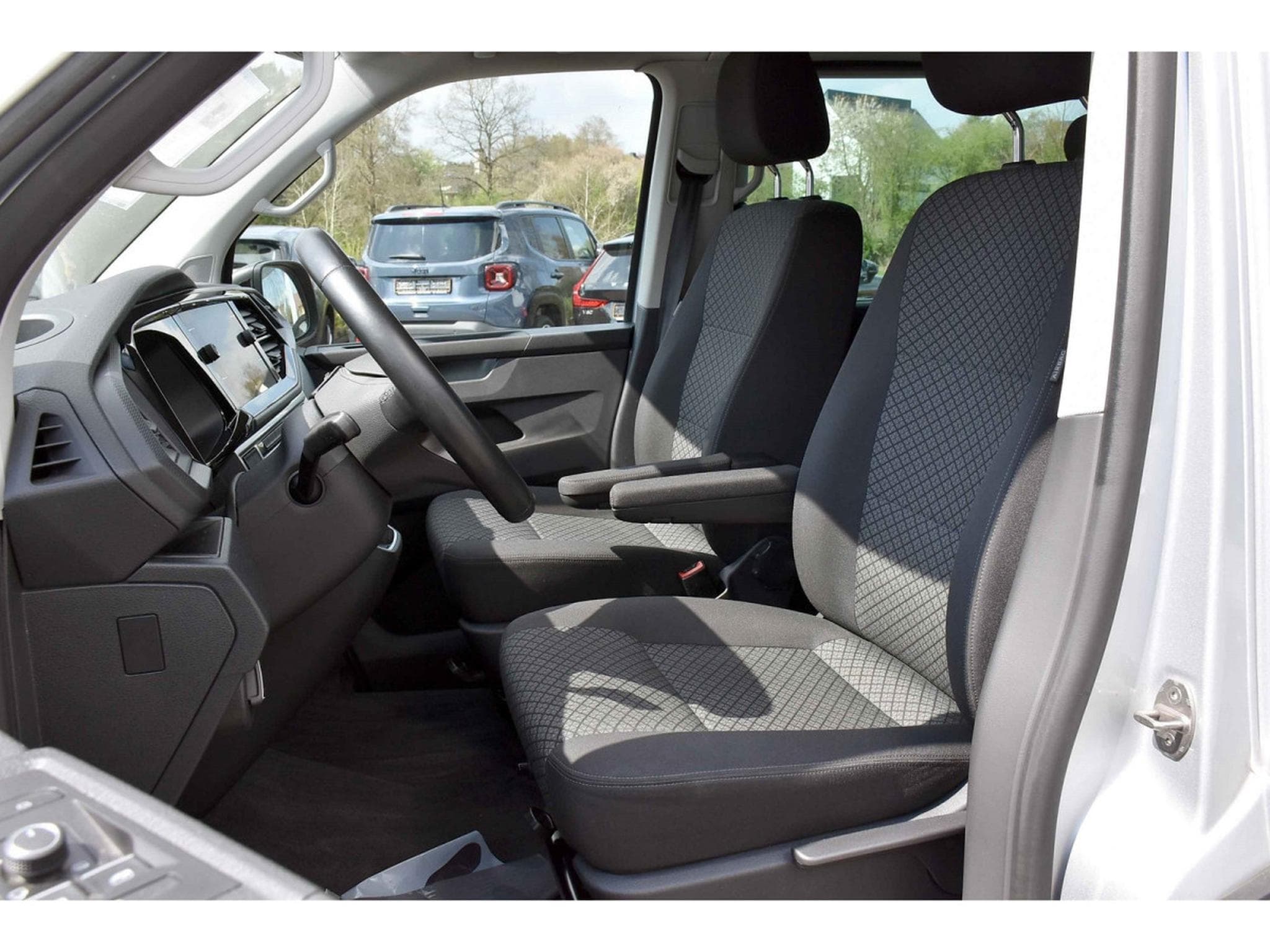 VW T6.1 2.0 TDI Bulli DSG 7PL. ACC SIDE GPS CAM ATT RMQ LED (2021) - Foto 7