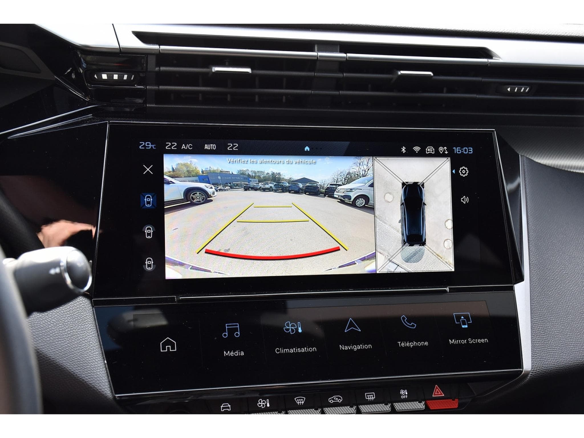 Peugeot 408 1.2 Hybrid 145 e-DCS6 GT MEMO SG MASS CAM360 1° MAIN (2025) - Foto 17