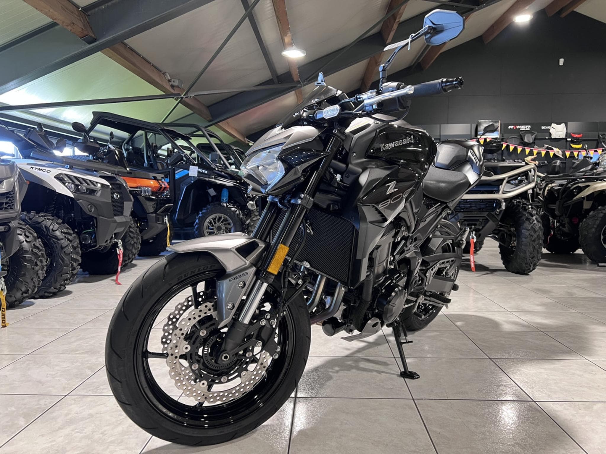 Kawasaki Z (2023) - Foto 2