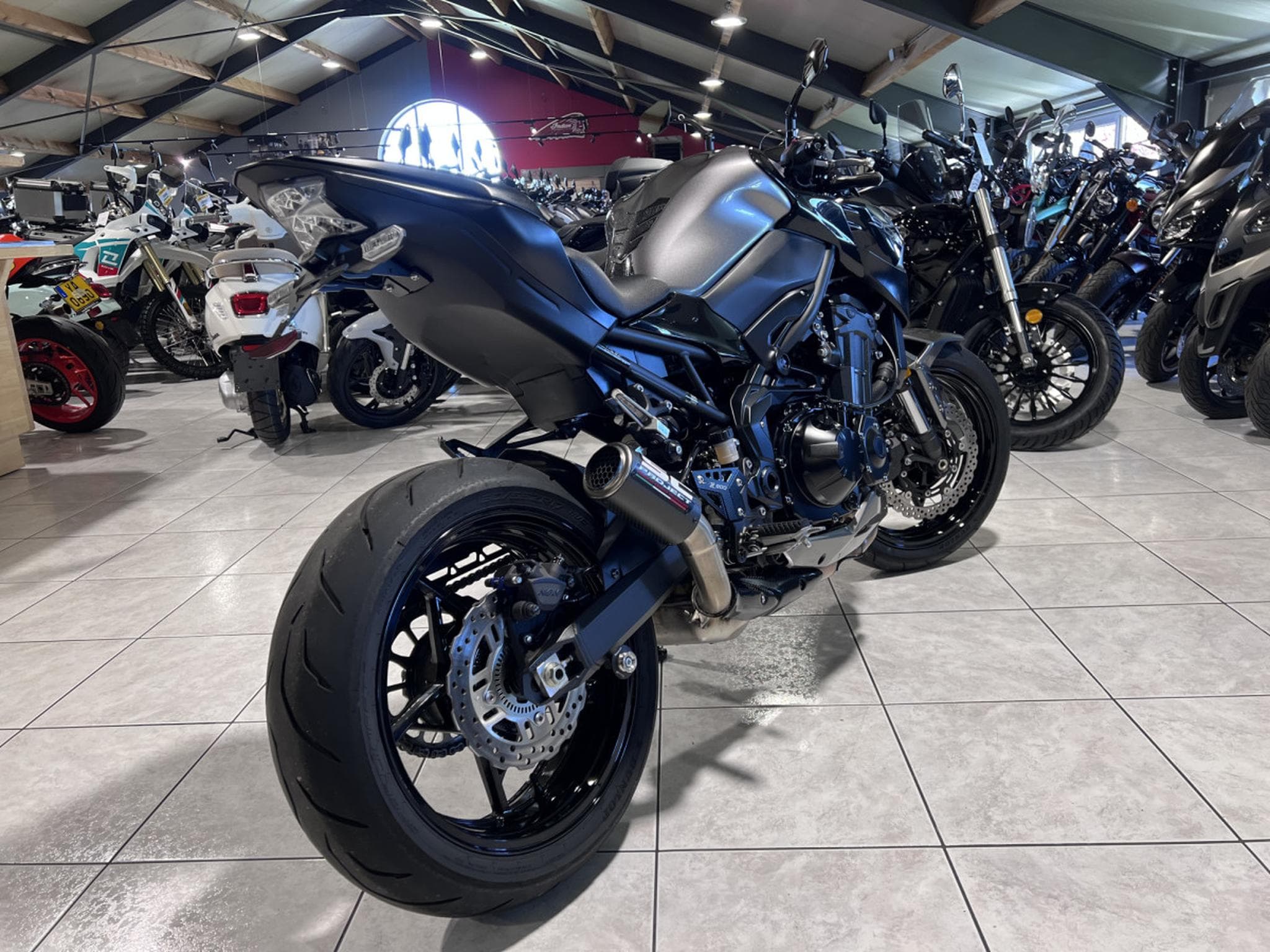 Kawasaki Z (2023) - Foto 3