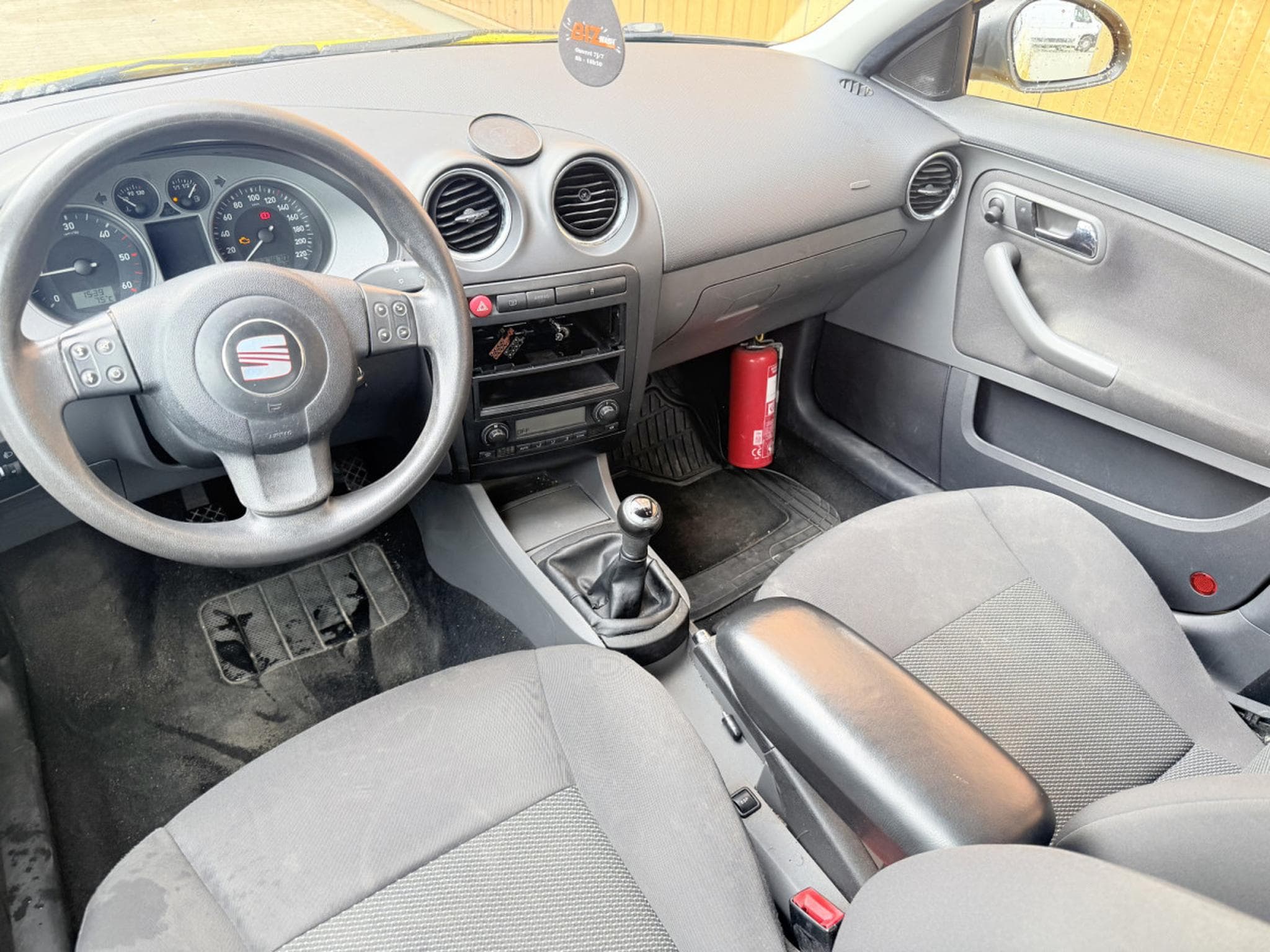 Seat Ibiza 1.4 Tdi 80 clim auto (2008) - Photo 4