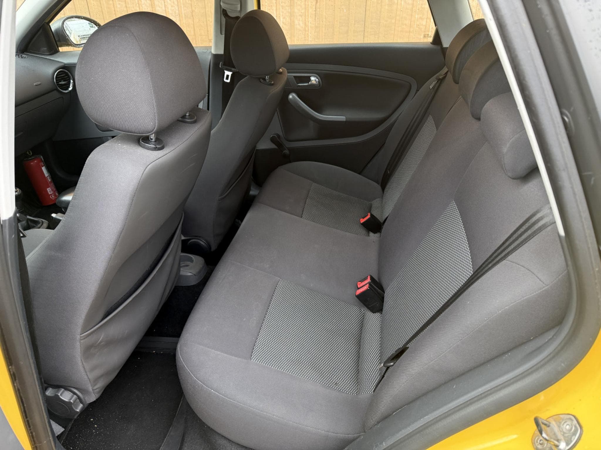 Seat Ibiza 1.4 Tdi 80 clim auto (2008) - Photo 5