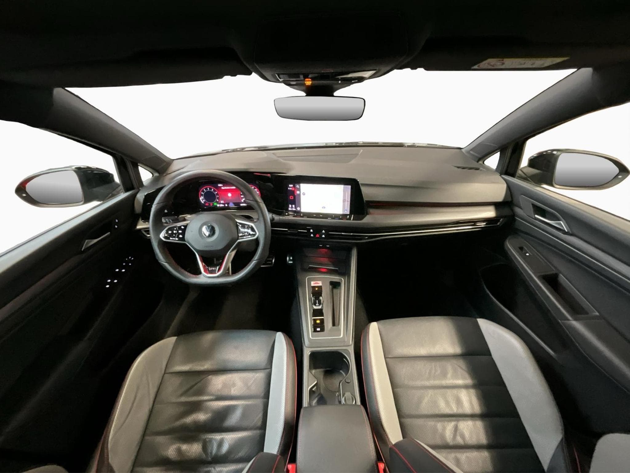 VW Golf GTI-Clubsport+DSG+Pano+RearView (2022) - Photo 2