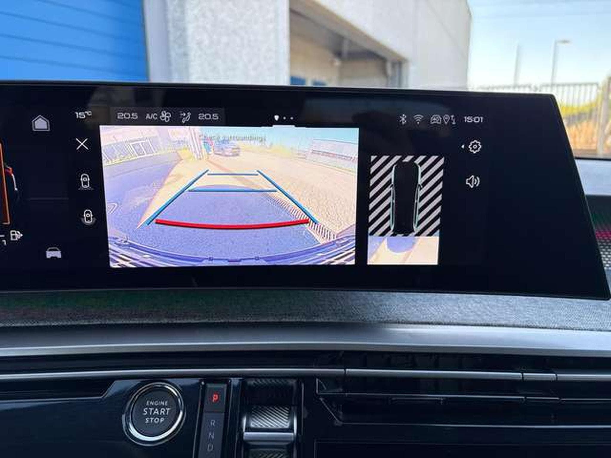 Peugeot 5008 5008 1.2 Turbo MHEV GT 7pl. (2025) - Foto 14