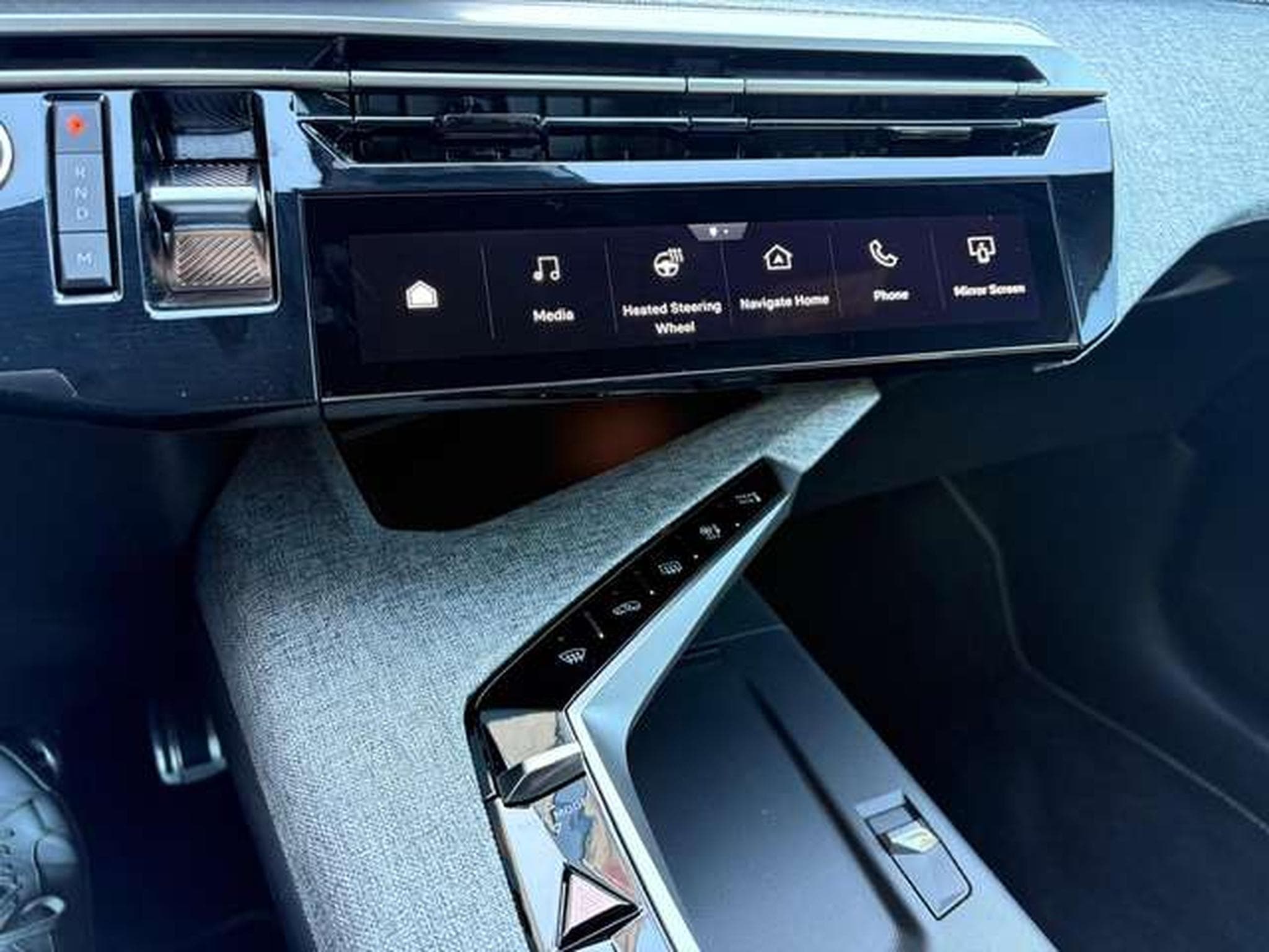 Peugeot 5008 5008 1.2 Turbo MHEV GT 7pl. (2025) - Foto 9