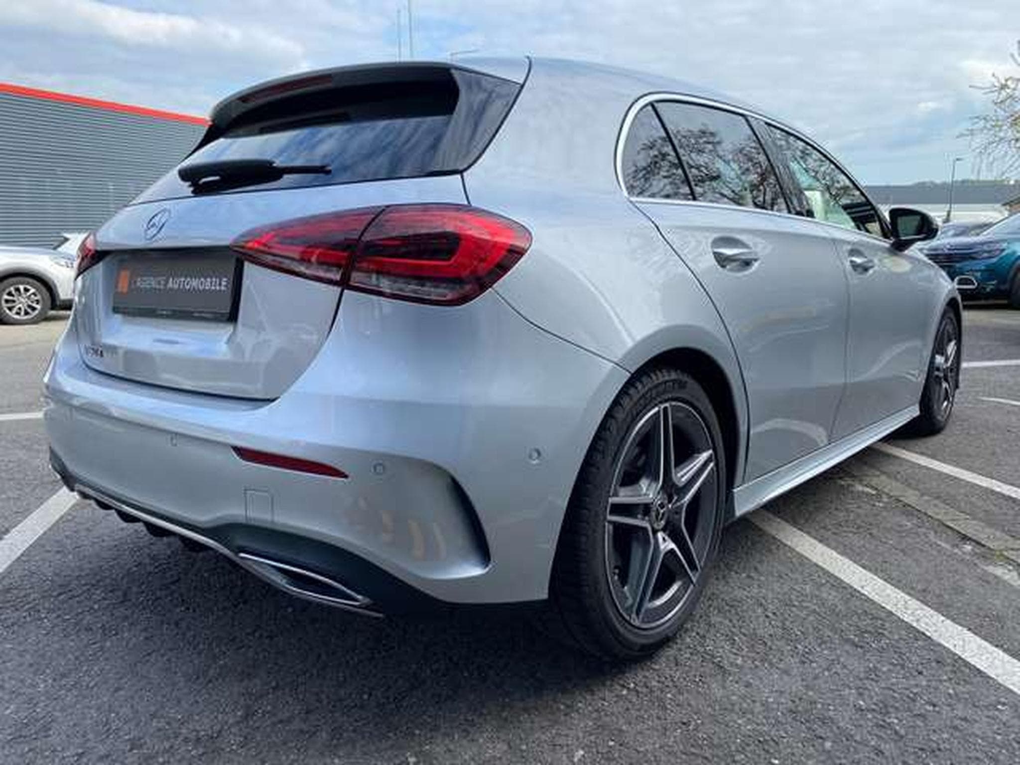 Mercedes A 180 A 180 d 8G-DCT AMG Line jusqu'à 48mois garantie (2021) - Foto 5