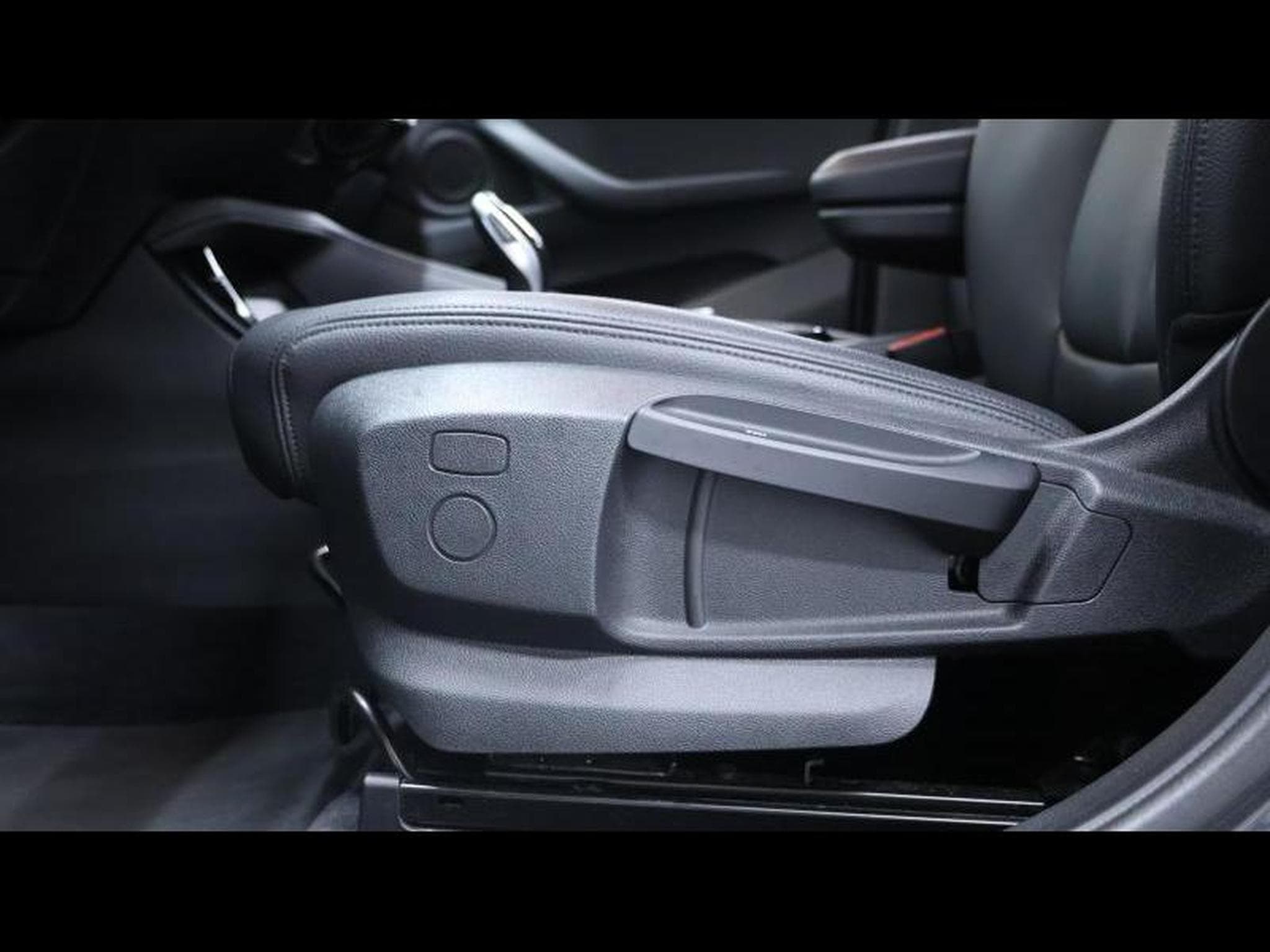 BMW X2 18i Advantage Steptronic (2021) - Photo 27