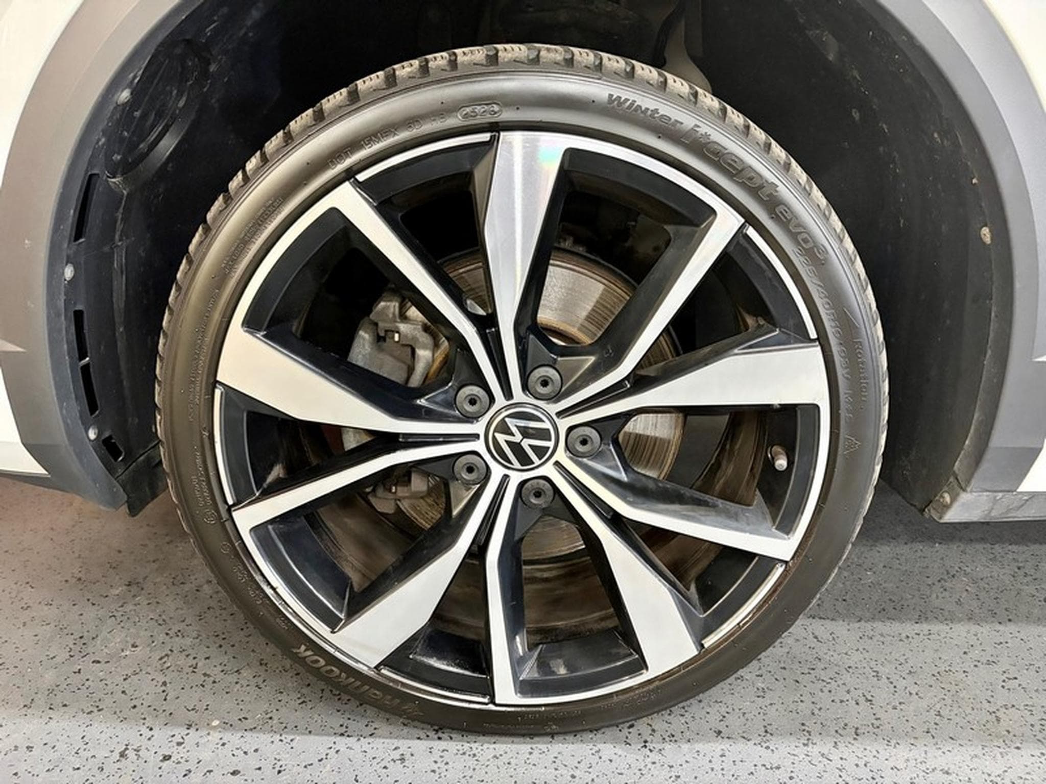 VW T-Roc T-Roc 2.0 TSi 190cv Auto 4Motion R-Line (2022) - Photo 3