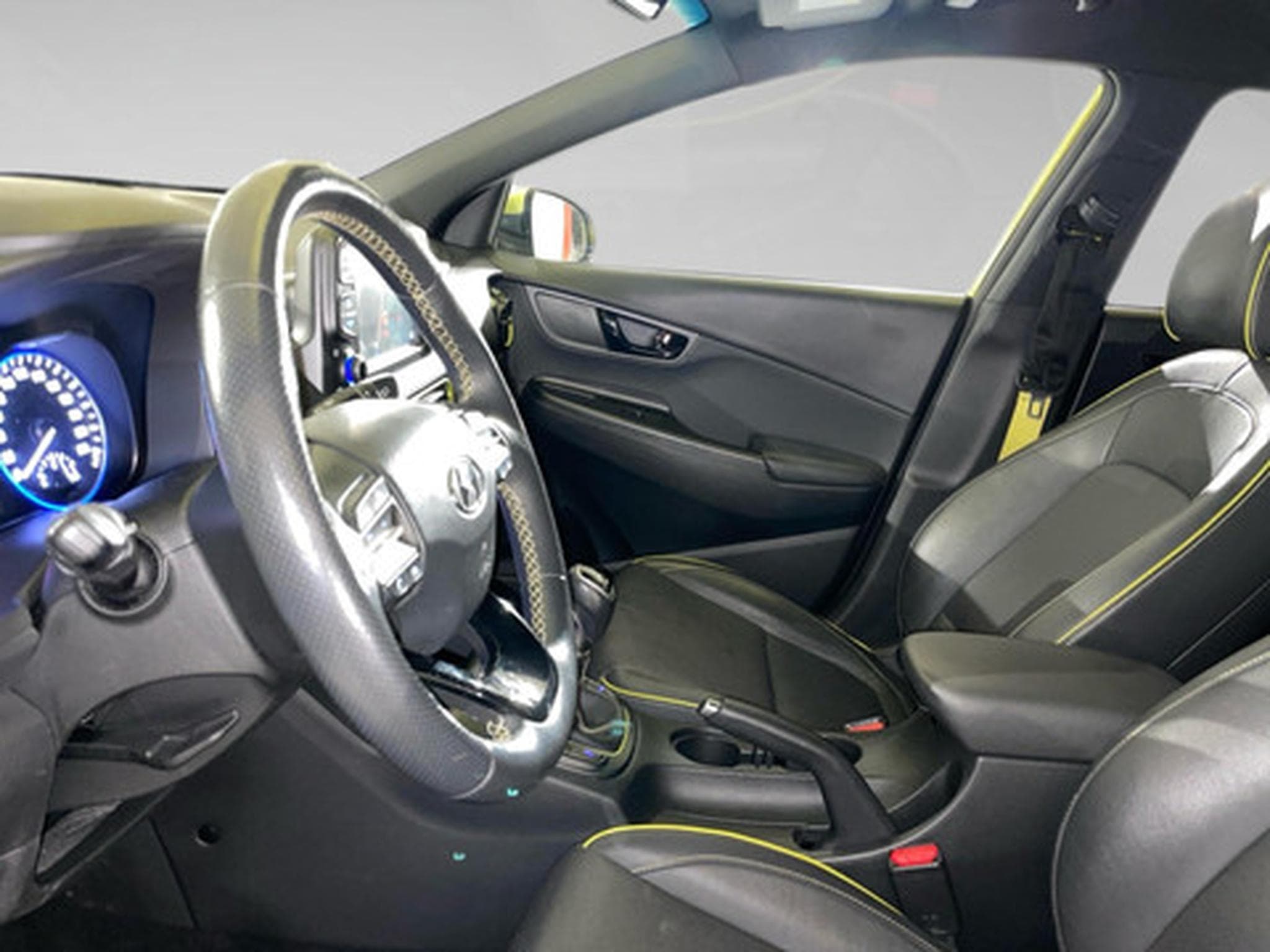 Hyundai Kona 1.0 T-GDI Techno 48V (2026) - Photo 4