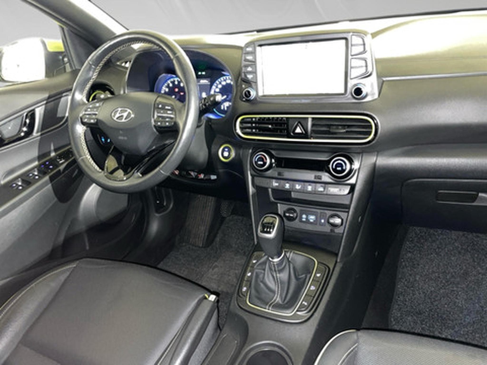 Hyundai Kona 1.0 T-GDI Techno 48V (2026) - Photo 7