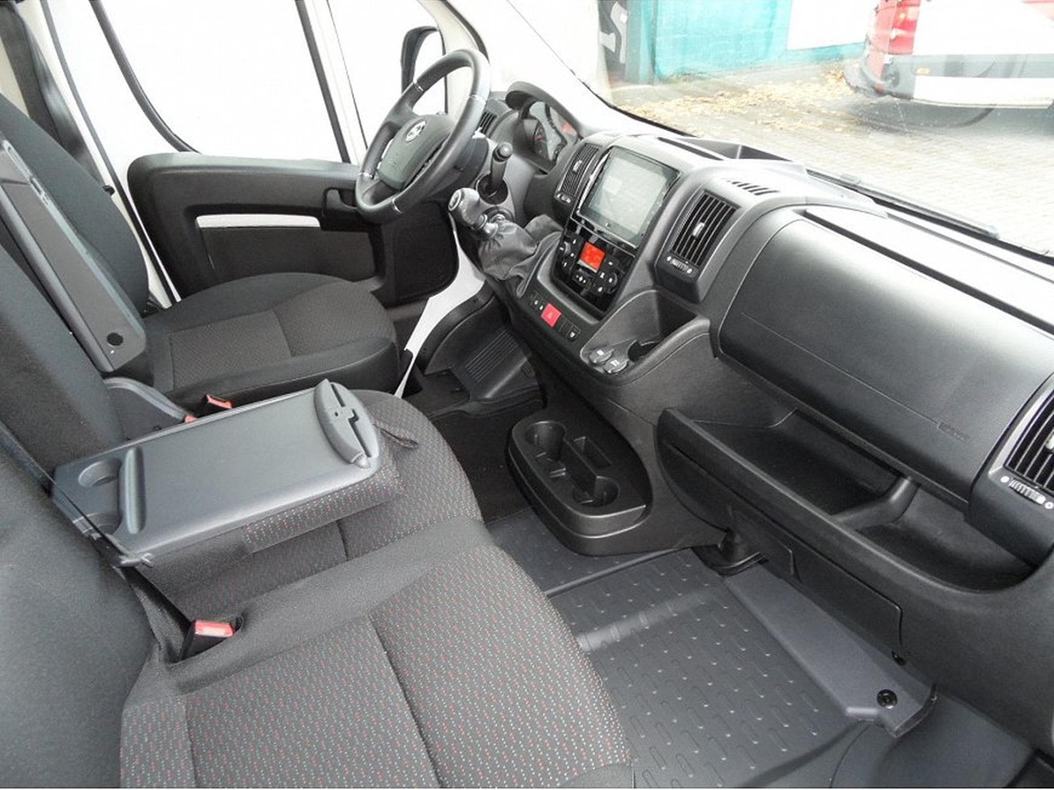 Opel Movano (2026) - Photo 12