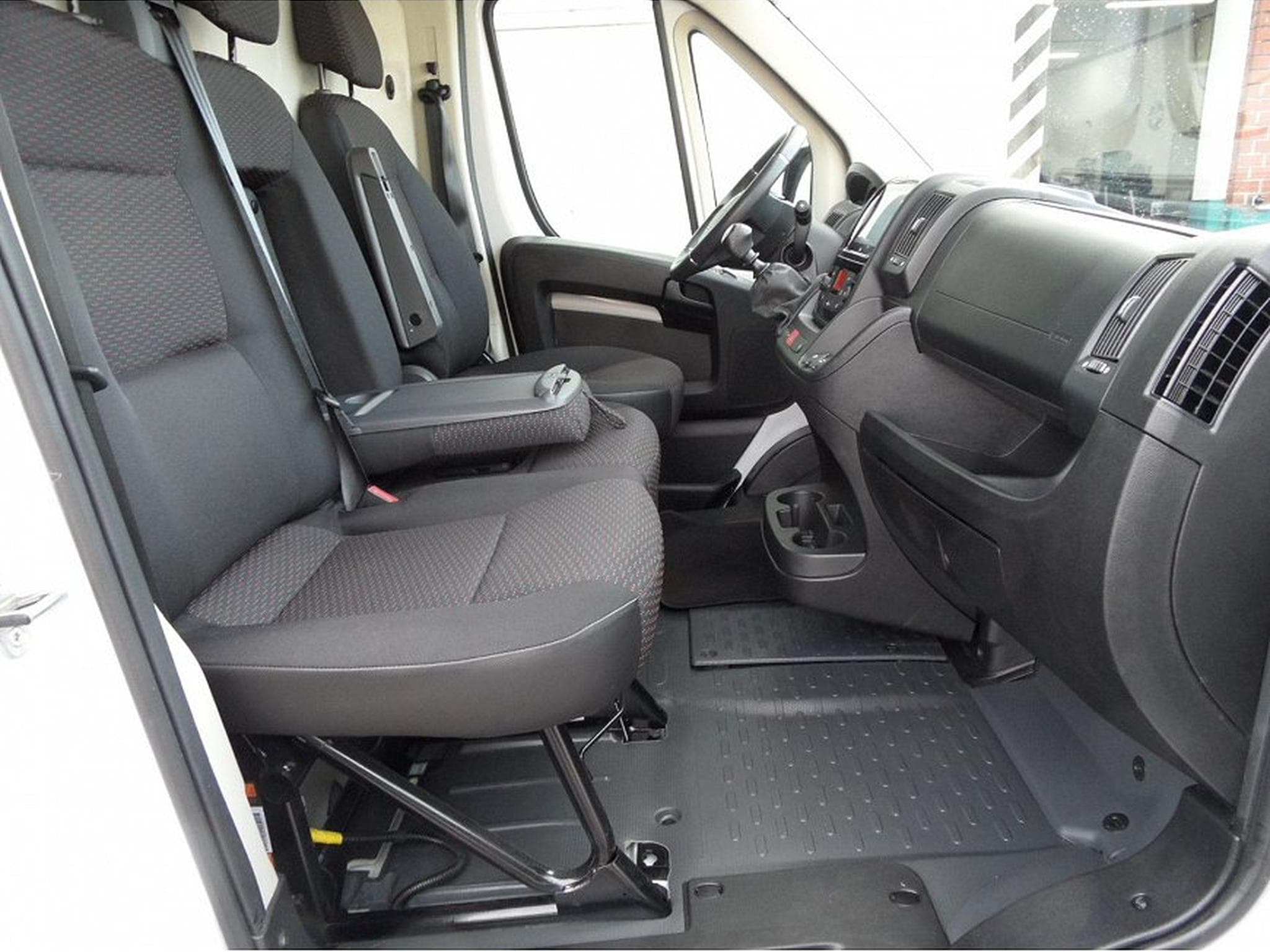 Opel Movano (2026) - Photo 13