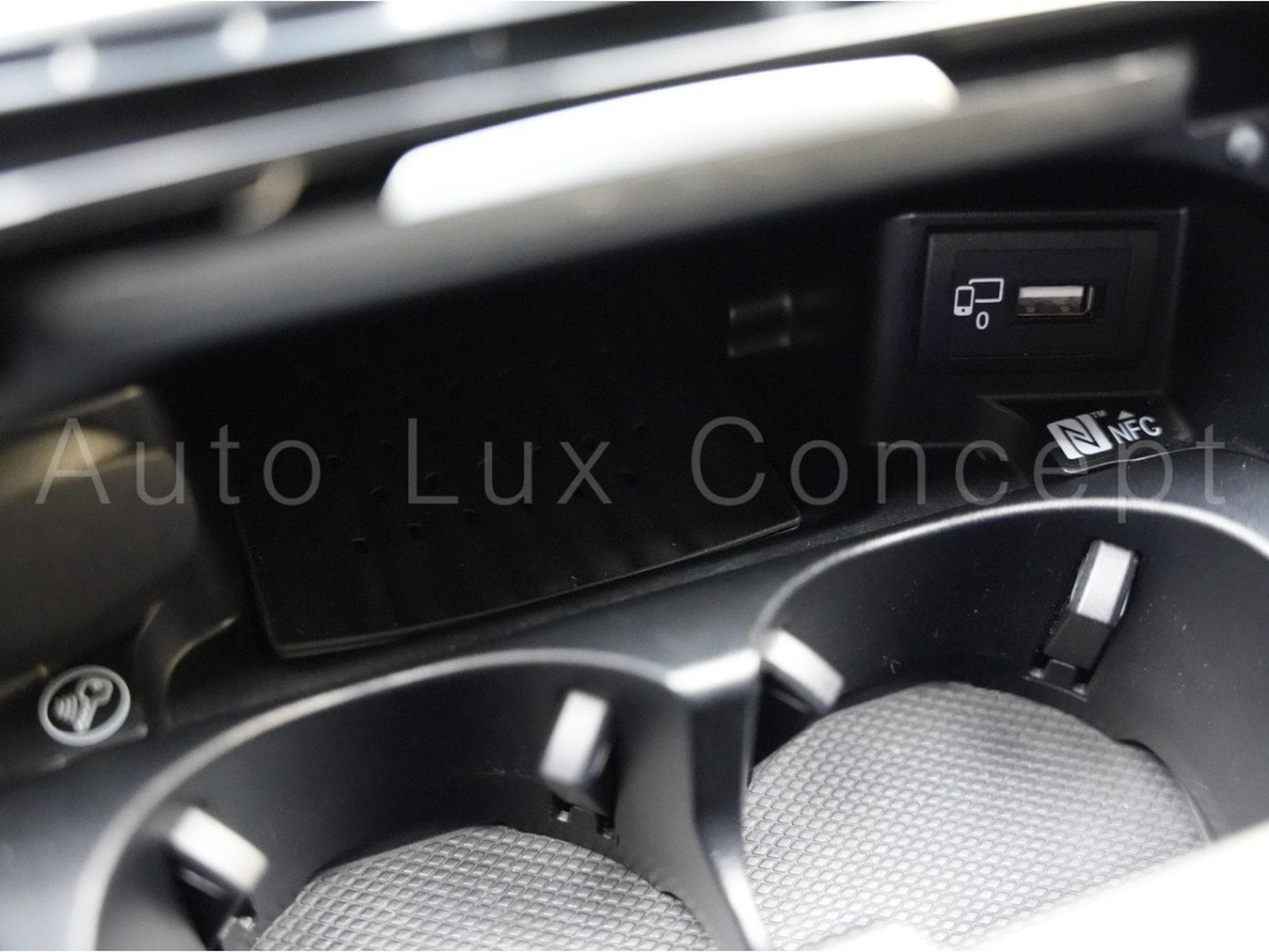 Mercedes AMG GT 4-Door 43 4MATIC+ (2019) - Photo 22