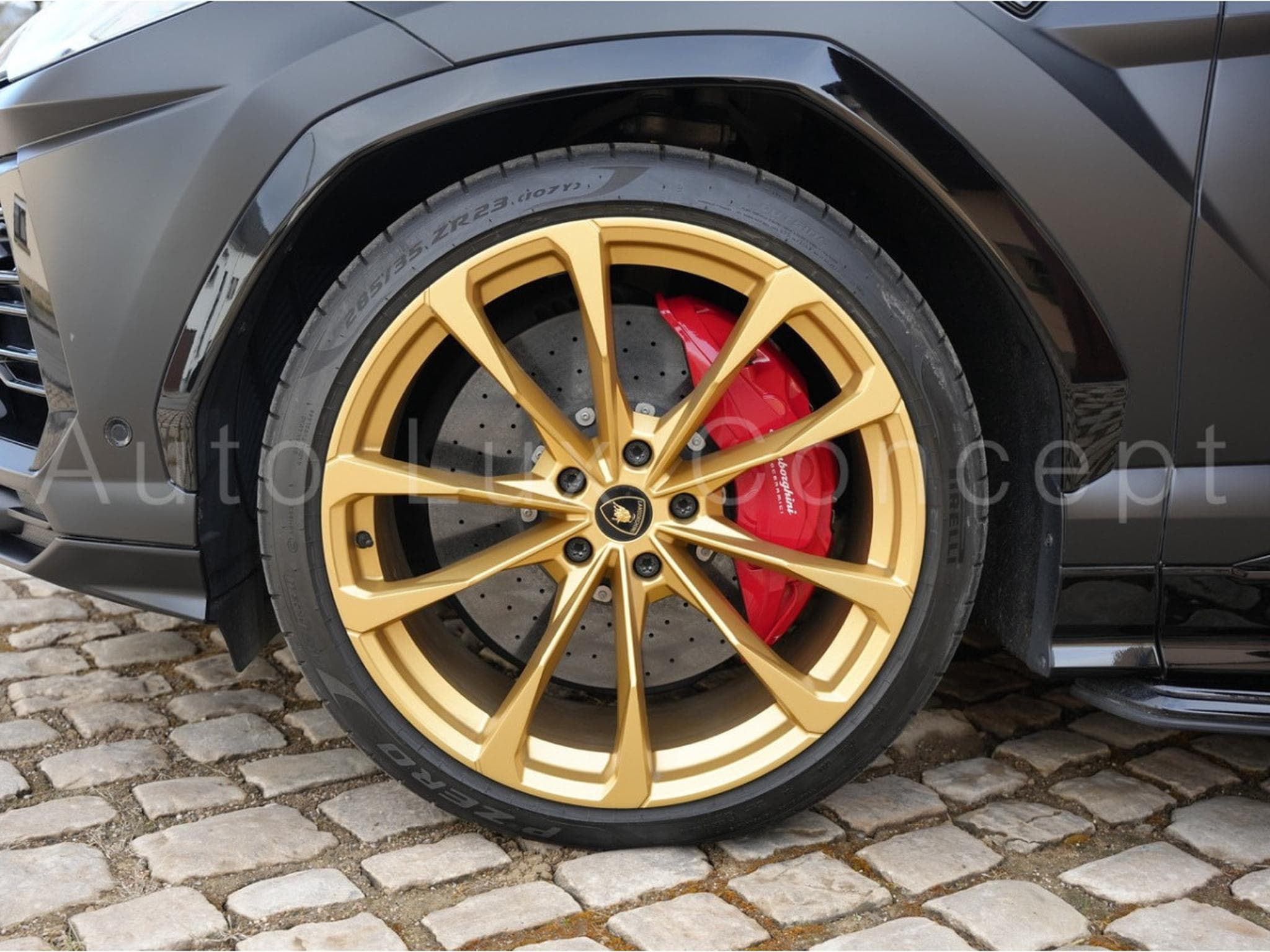 Lamborghini Urus 4.0 V8 (2022) - Photo 17