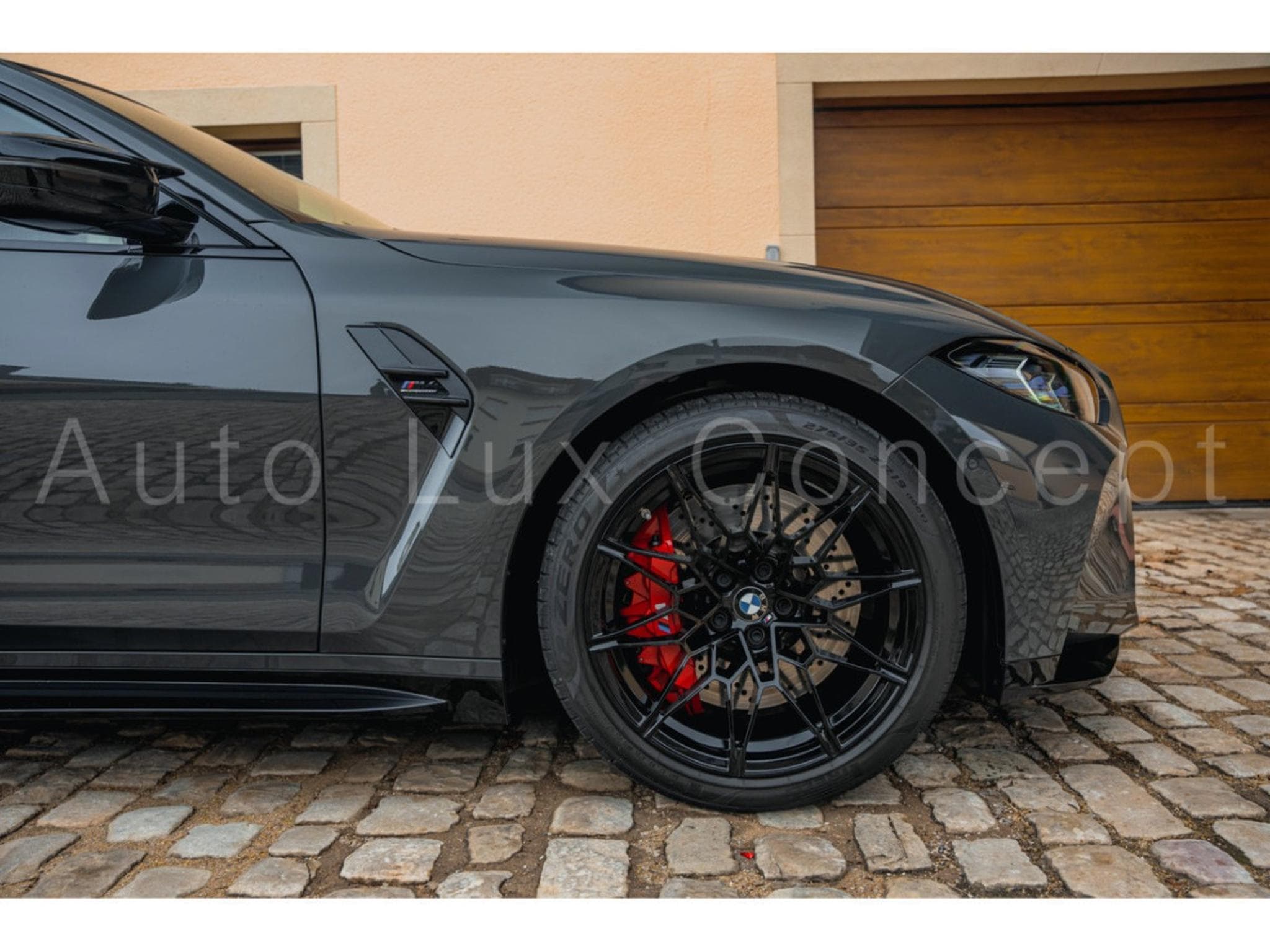 BMW M4 Competition M xDrive Cabriolet (2022) - Photo 11