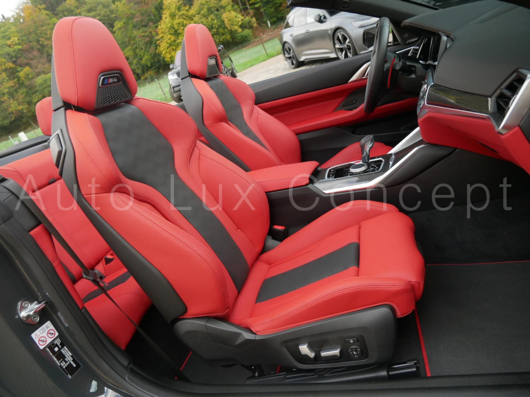 BMW M4 Competition M xDrive Cabriolet (2022) - Photo 9