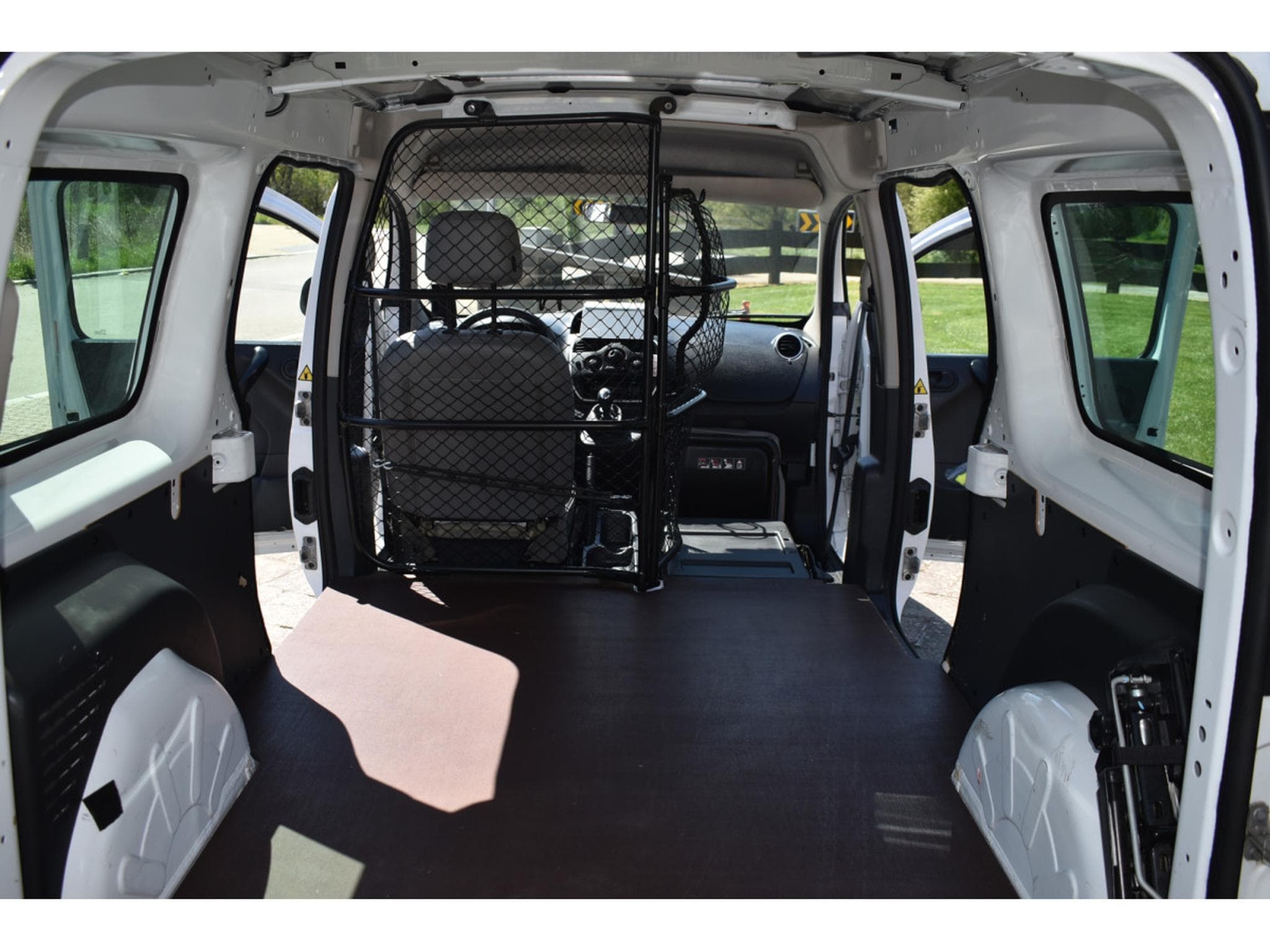 Renault Kangoo 1,5 DCi 95 Maxi 8900Km (2022) - Foto 11