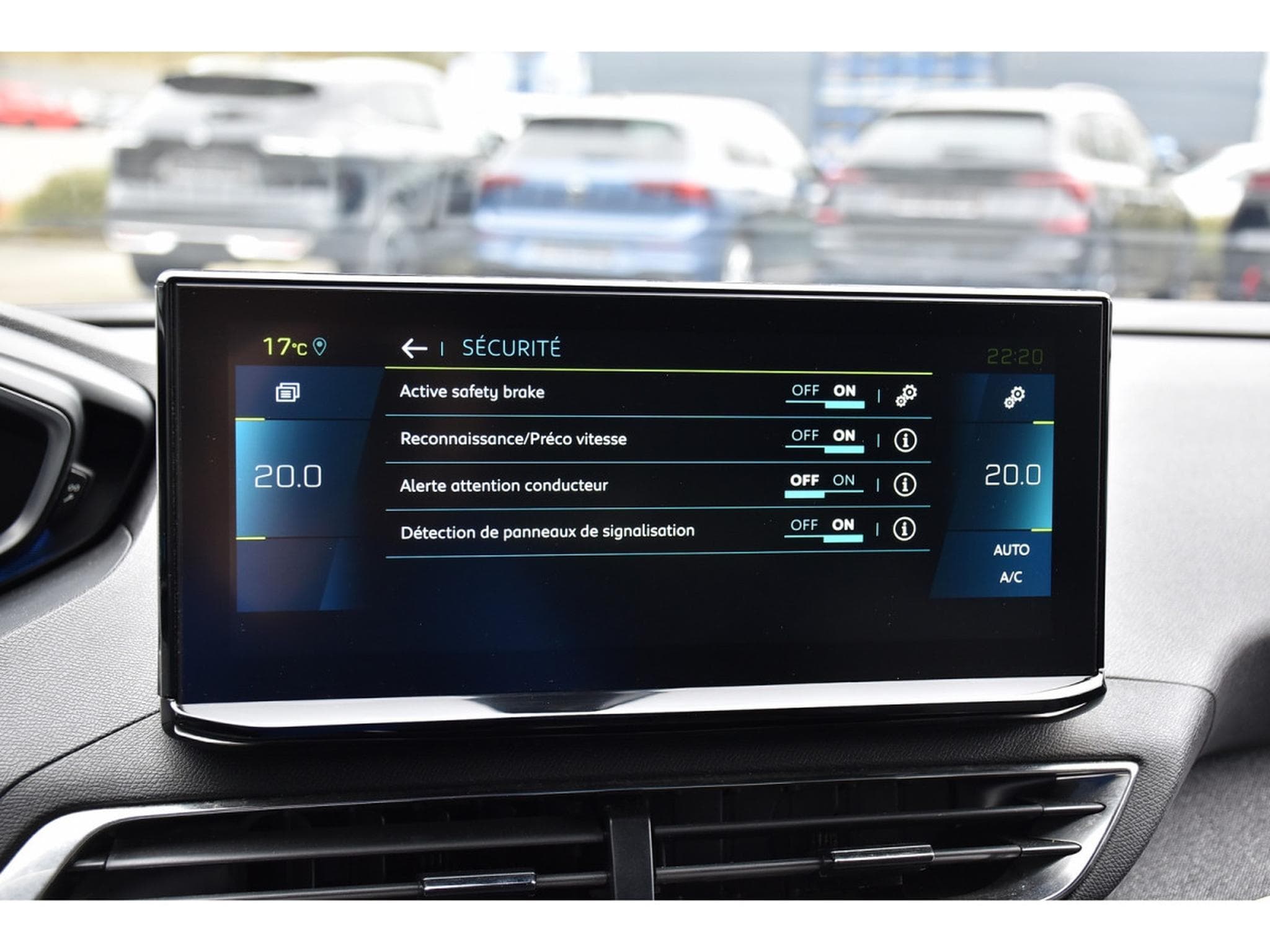 Peugeot 3008 1.6 Hybrid PHEV 224 Allure e-EAT8 LANE SIDE CAM 1° MAIN (2023) - Foto 14