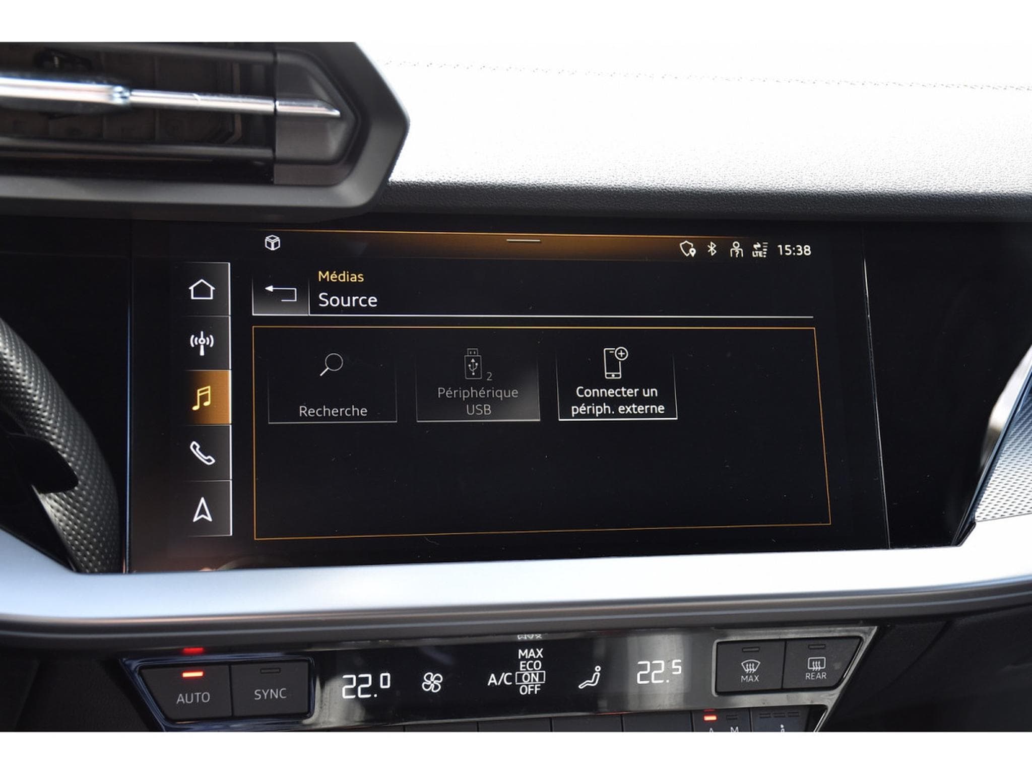 Audi A3 Sportback 40 TFSIe PHEV  S-Line S-Tronic CUIR ACC KEYLESS (2023) - Foto 11