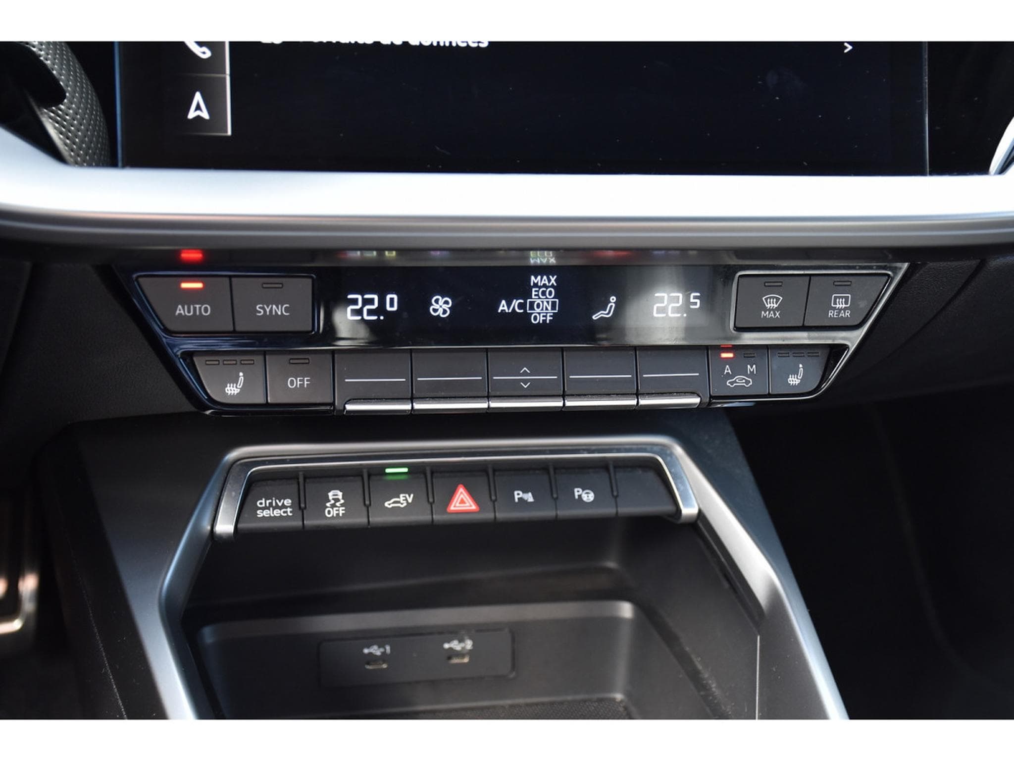 Audi A3 Sportback 40 TFSIe PHEV  S-Line S-Tronic CUIR ACC KEYLESS (2023) - Foto 19