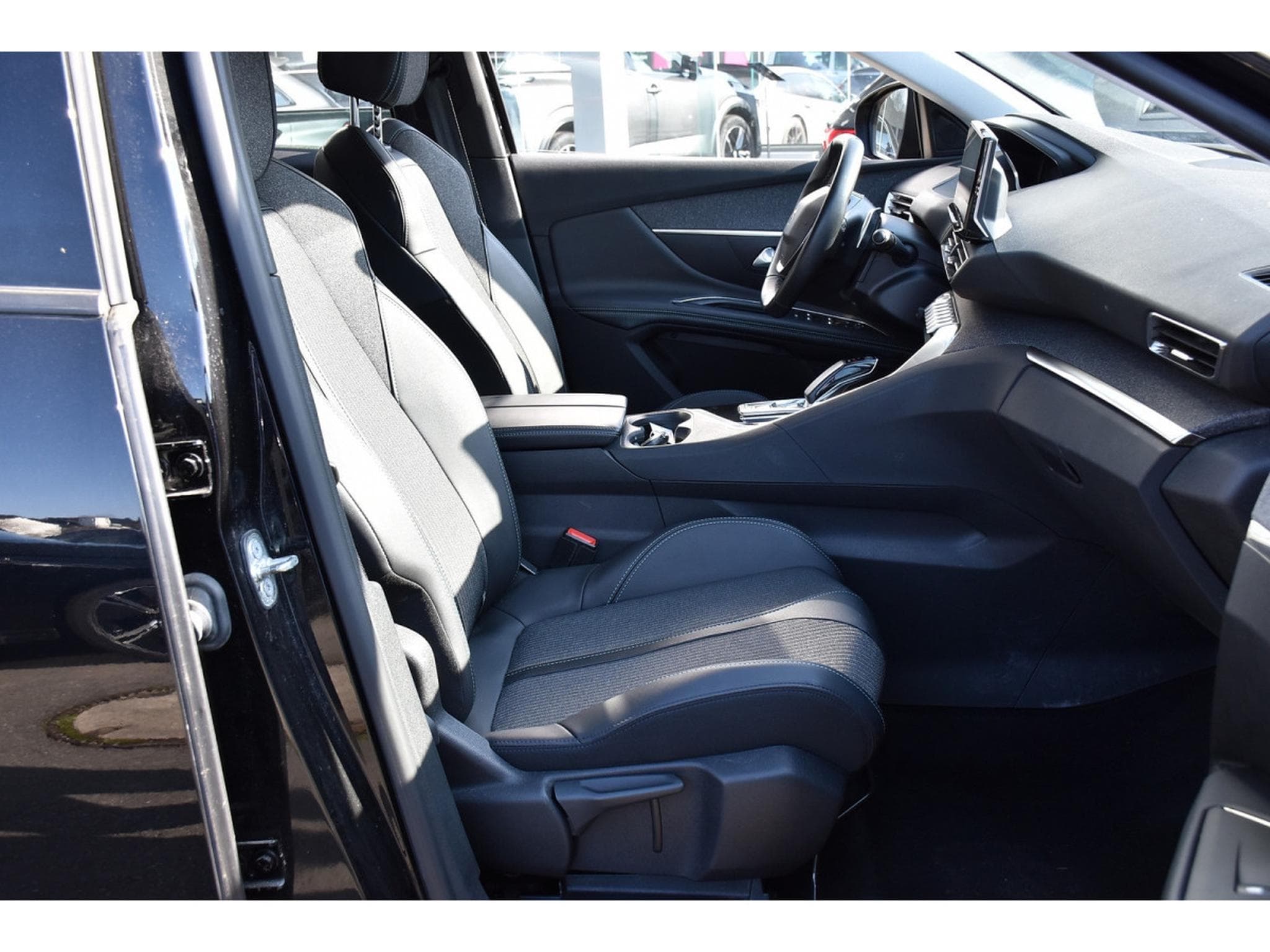 Peugeot 3008 1.6 Hybrid PHEV 224 Allure e-EAT8 LANE SIDE CAM 1° MAIN (2022) - Foto 7