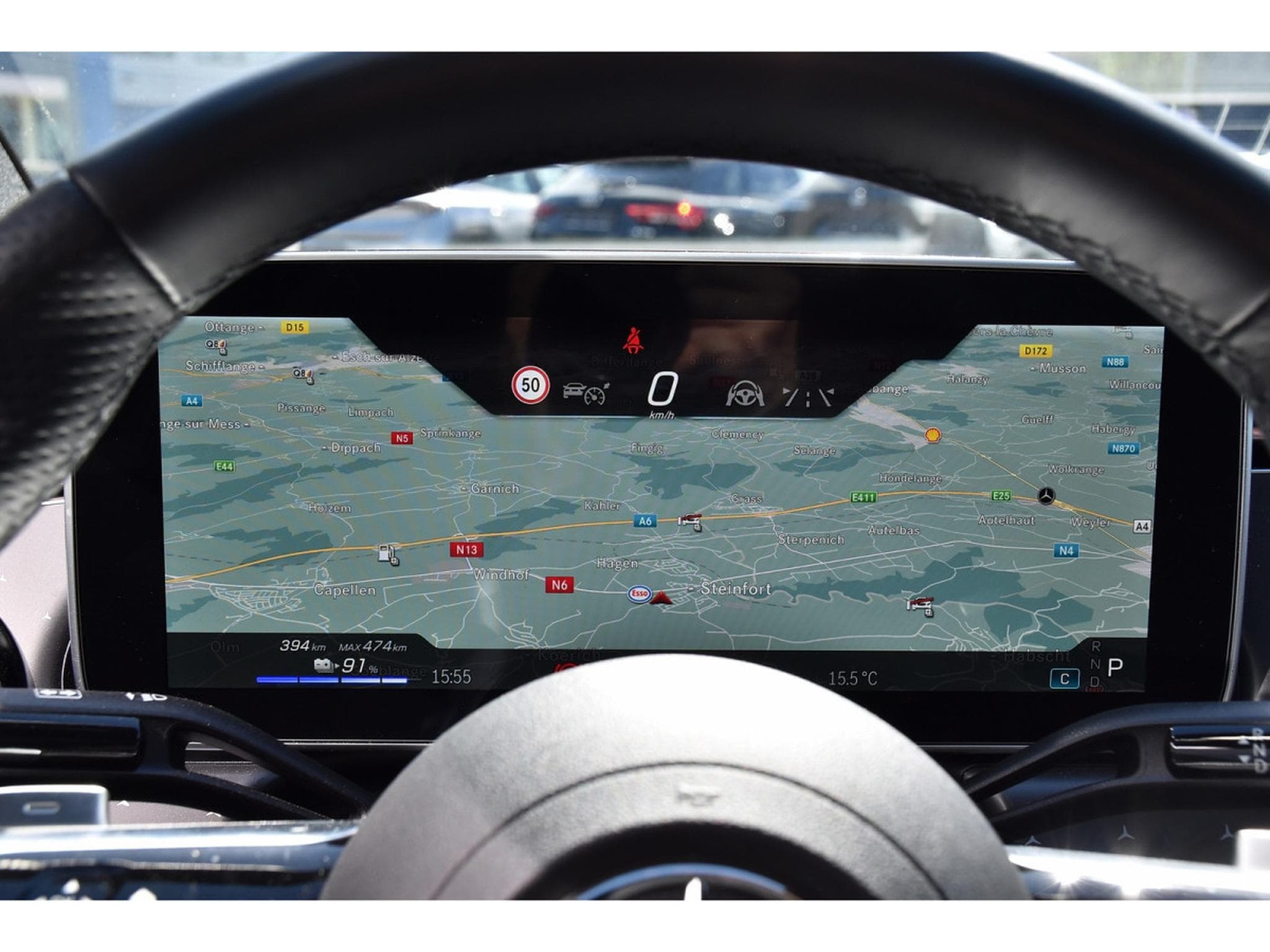 Mercedes EQE 300 AMG Line AIRMATIC DISTR CUIR MEMO PANO BURMESTER CAM360 (2025) - Foto 16