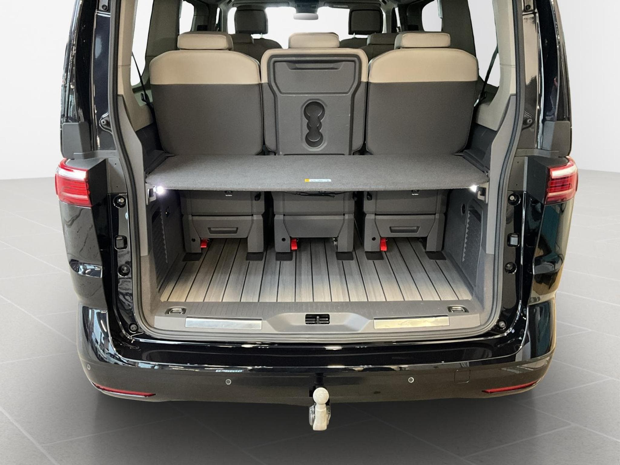 VW T7 Style+DSG+7sitze+Pano+Bulli (2025) - Foto 17