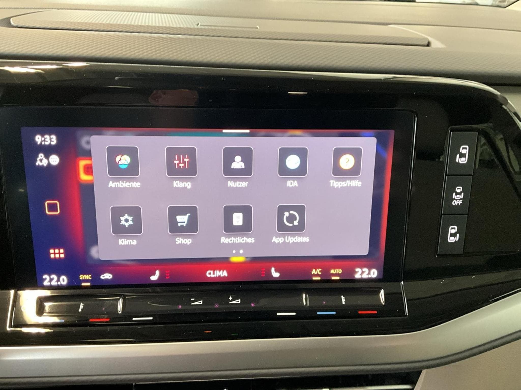 VW T7 Style+DSG+7sitze+Pano+Bulli (2025) - Foto 21