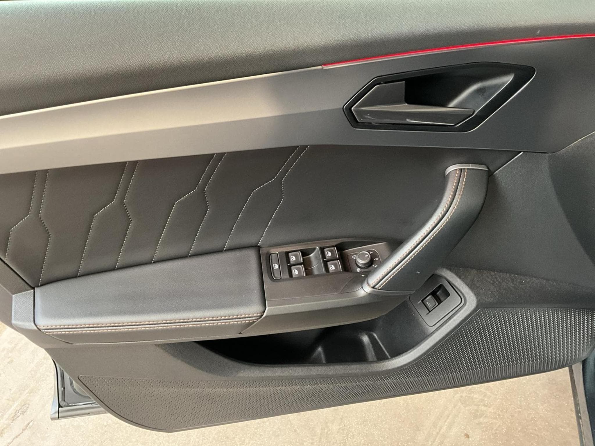 Cupra Formentor DSG+LED+Pano+AHK+LM19 (2022) - Photo 14