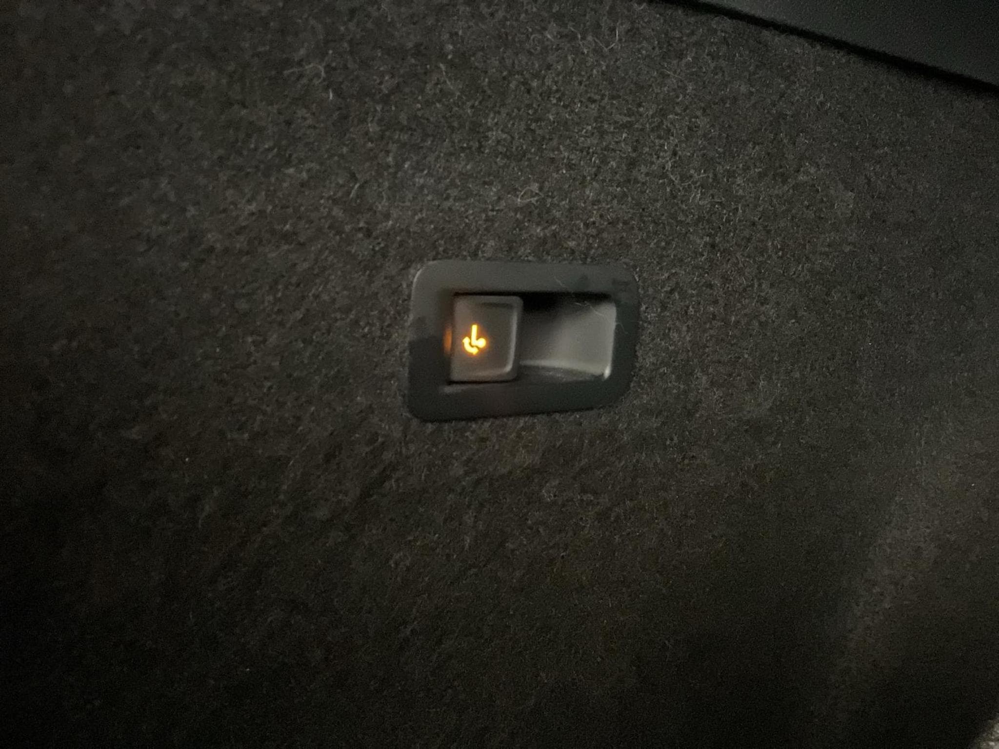 Cupra Formentor DSG+LED+Pano+AHK+LM19 (2022) - Photo 20