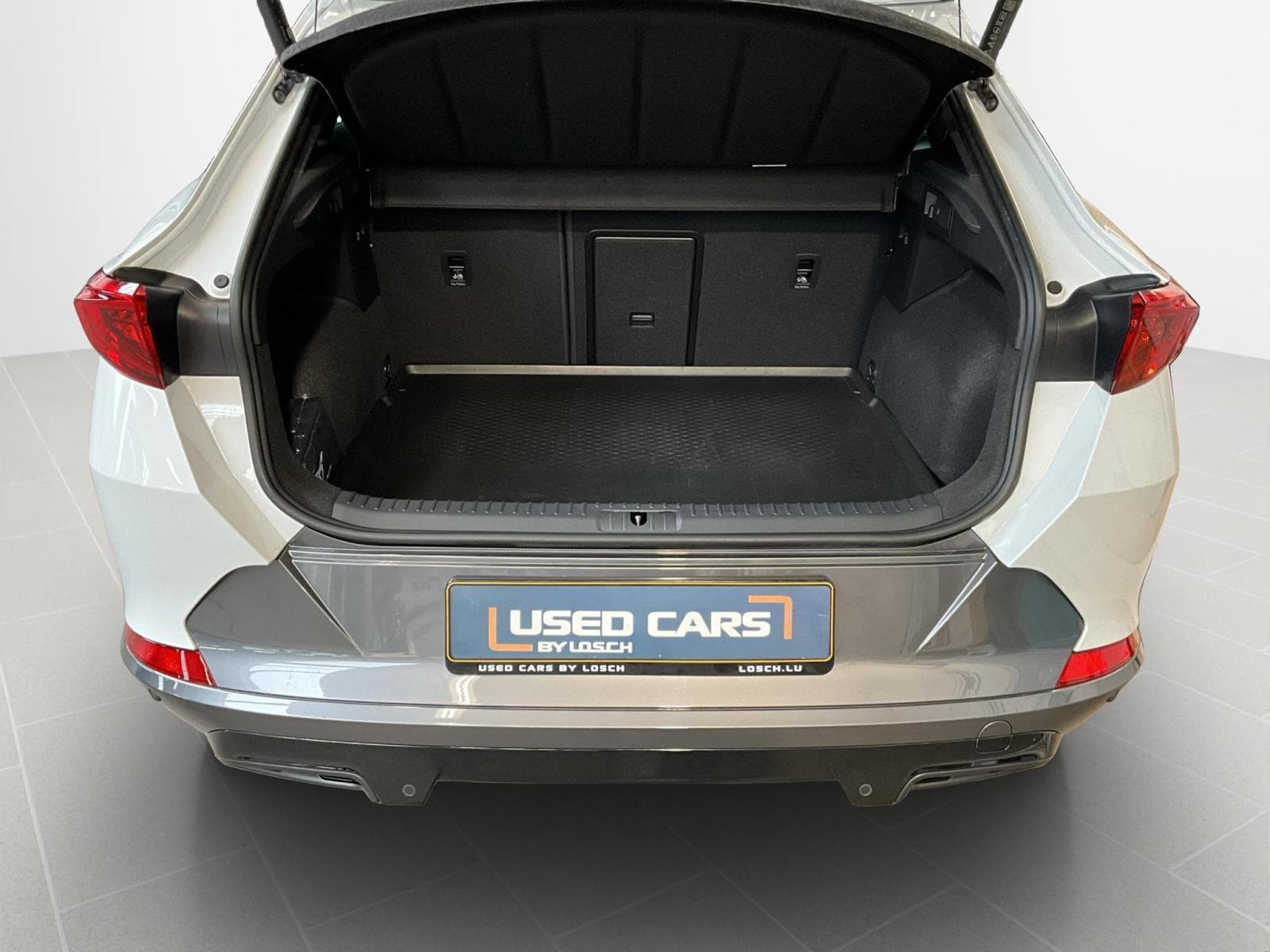 Cupra Formentor DSG+4Drive+RearView+Stand-H.+Matrix-LED (2024) - Photo 21