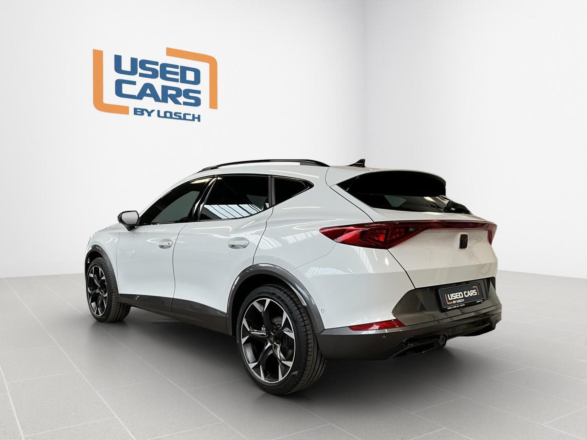 Cupra Formentor DSG+4Drive+RearView+Stand-H.+Matrix-LED (2024) - Photo 6