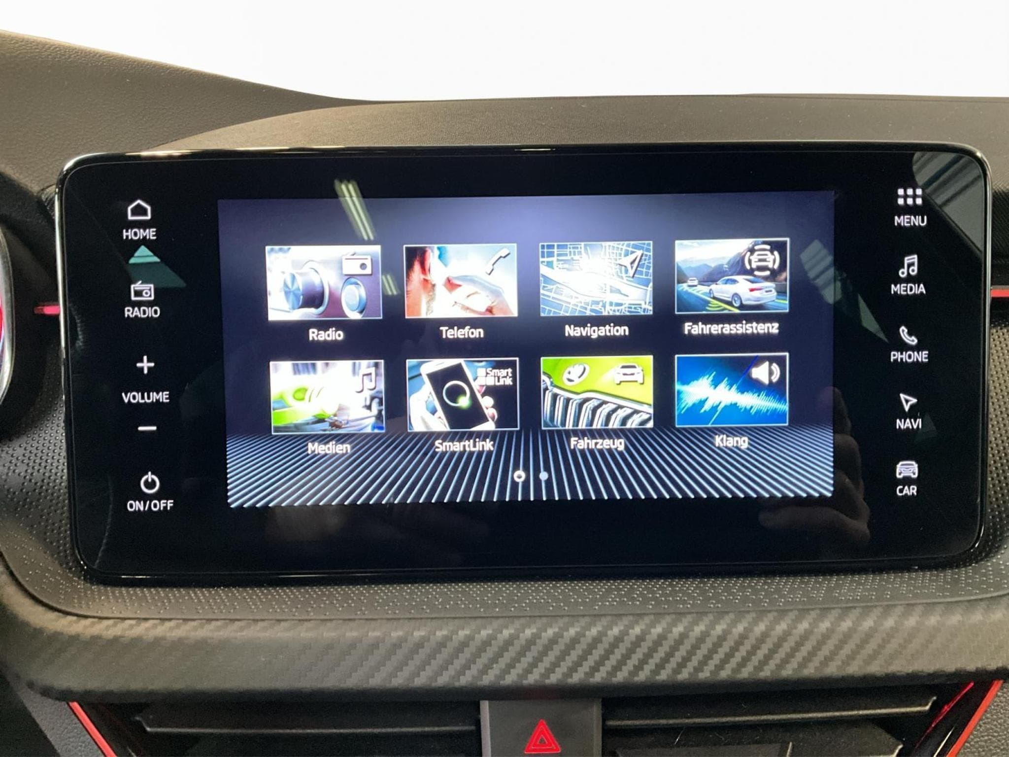 Skoda Kamiq Monte-Carlo+DSG+Pano+Navi+Pack&Go (2024) - Photo 13