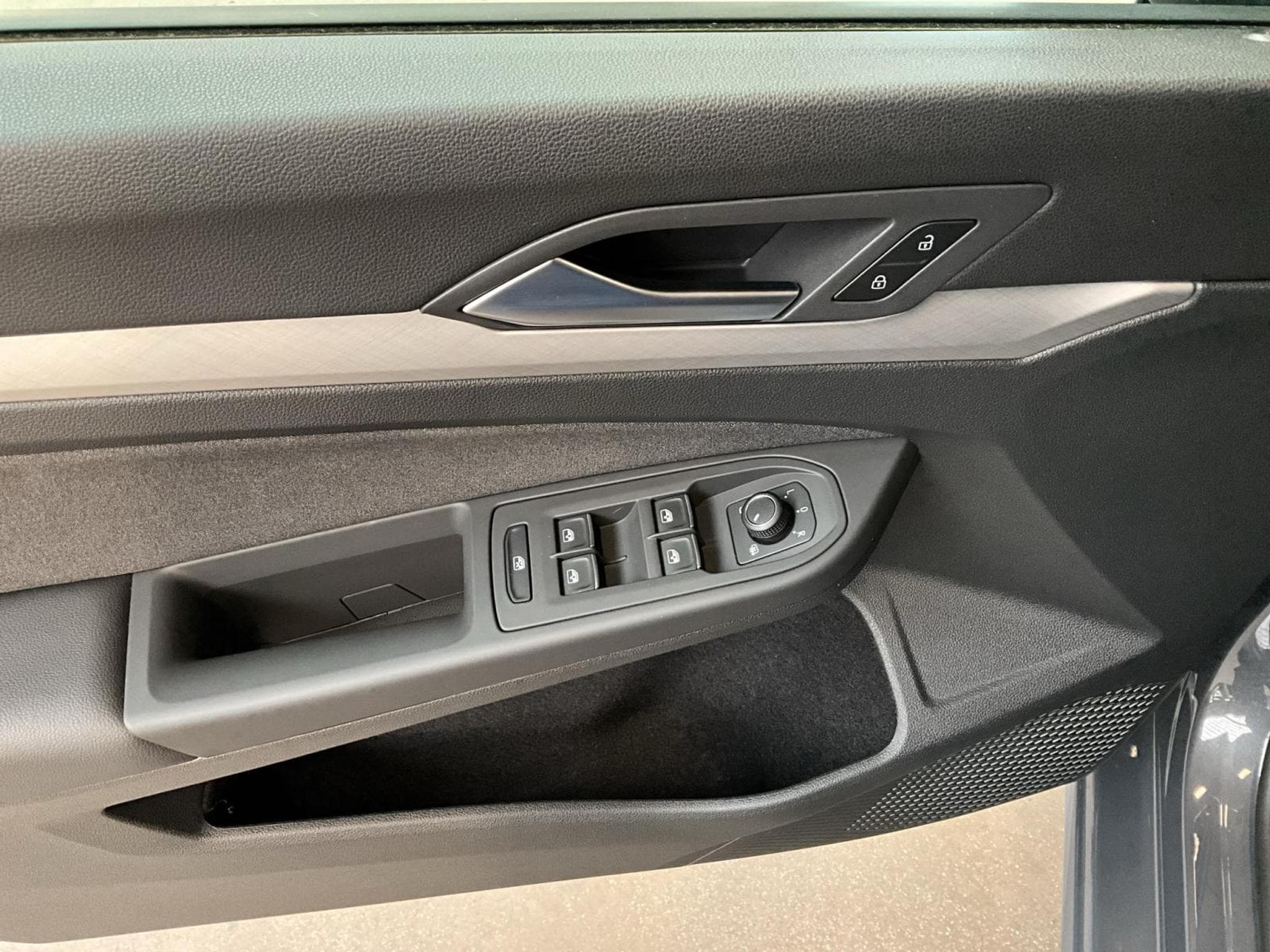 VW Golf Life+DSG+LED+Navi (2025) - Foto 14