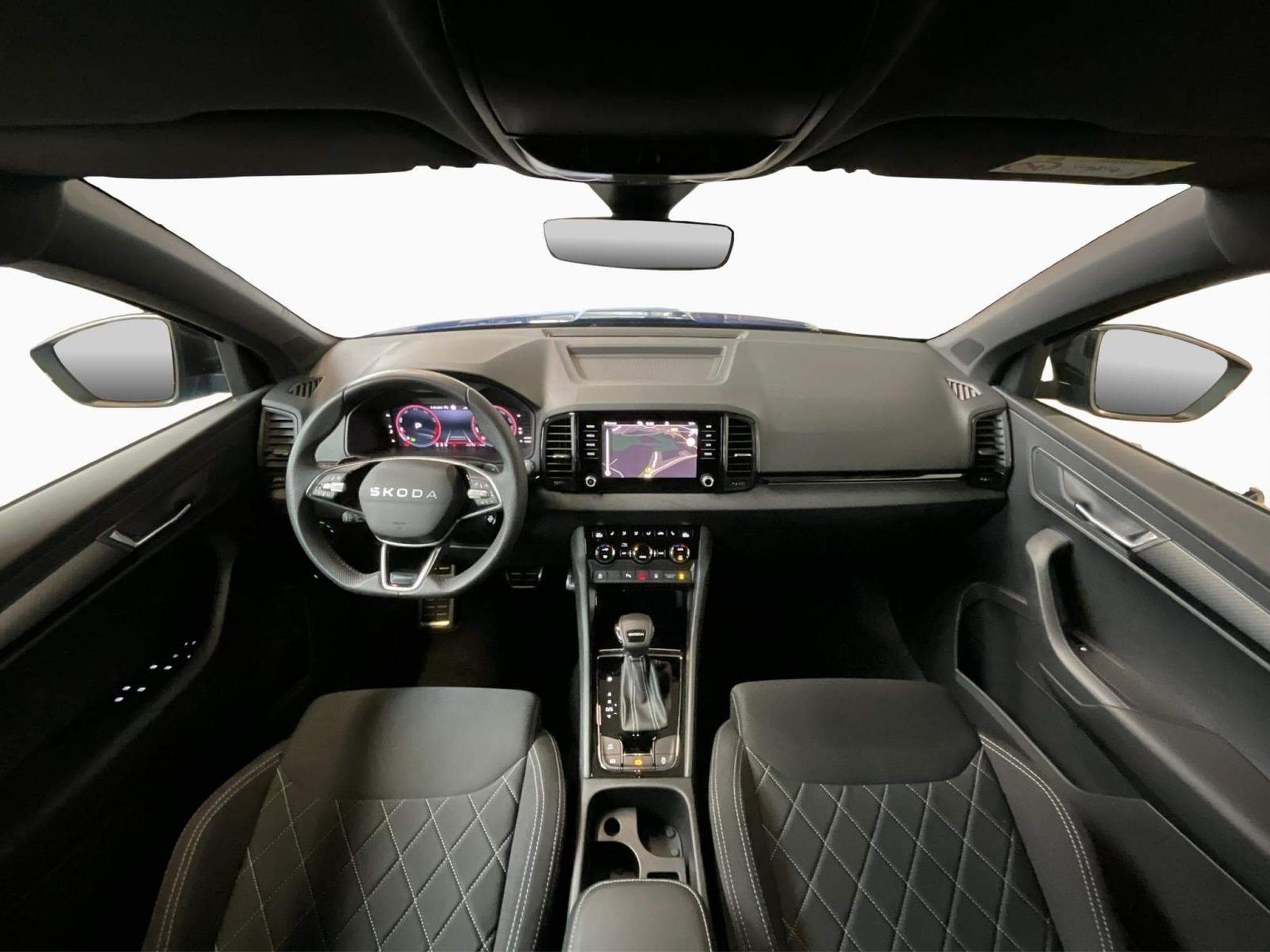 Skoda Karoq Sportline+DSG+Navi+LED (2025) - Foto 2