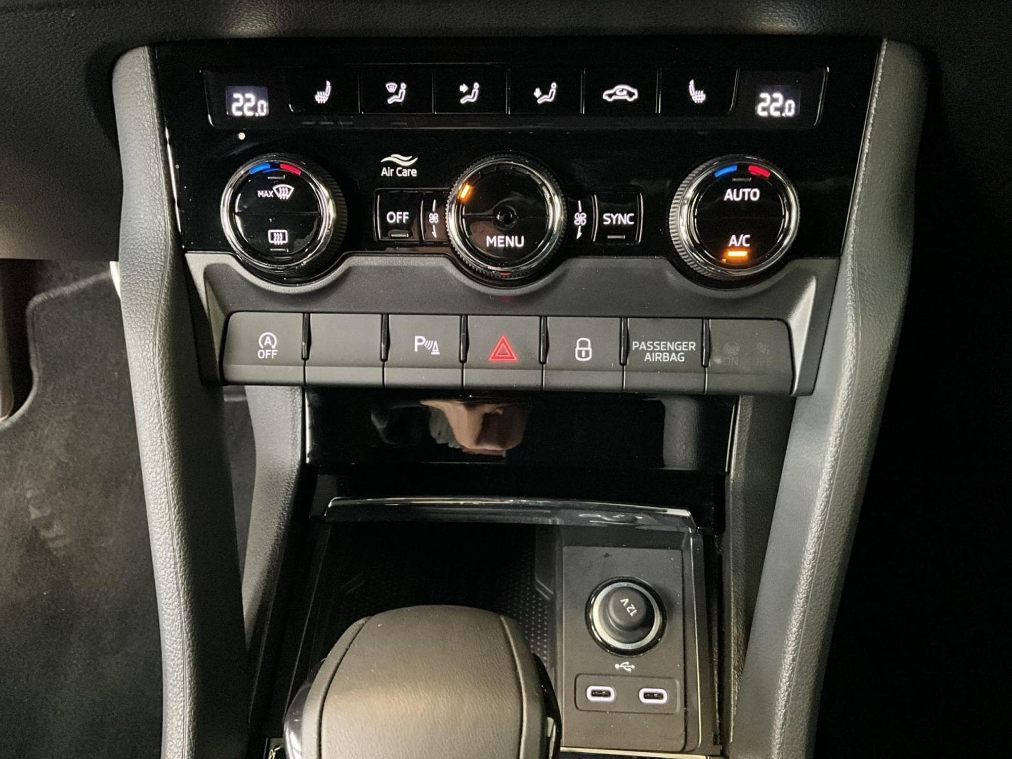 Skoda Karoq Sportline+DSG+Navi+LED (2025) - Foto 20