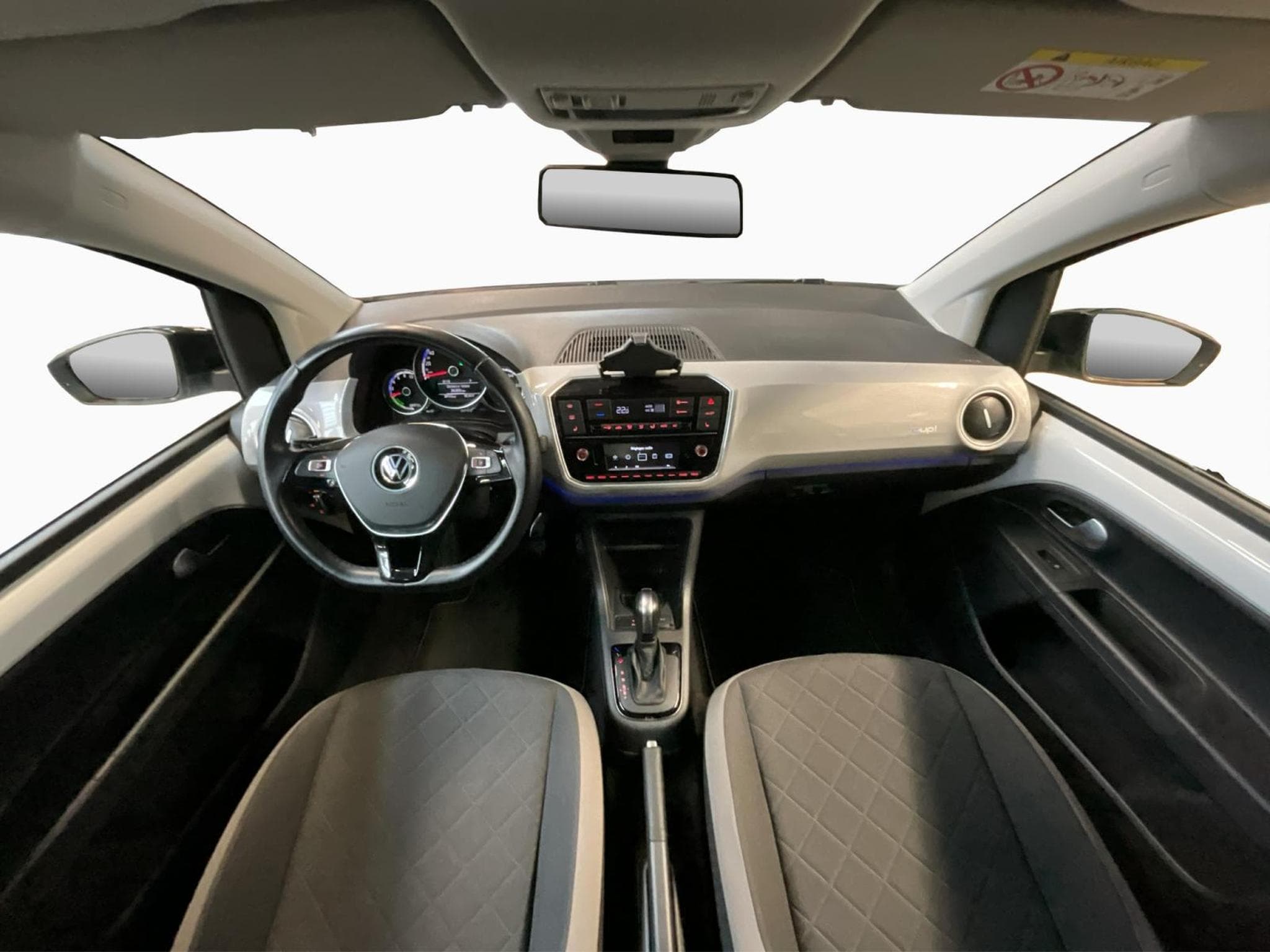 VW UP 32kWh+Style+P.Conf.+P.Ass.+Sound (2021) - Foto 2