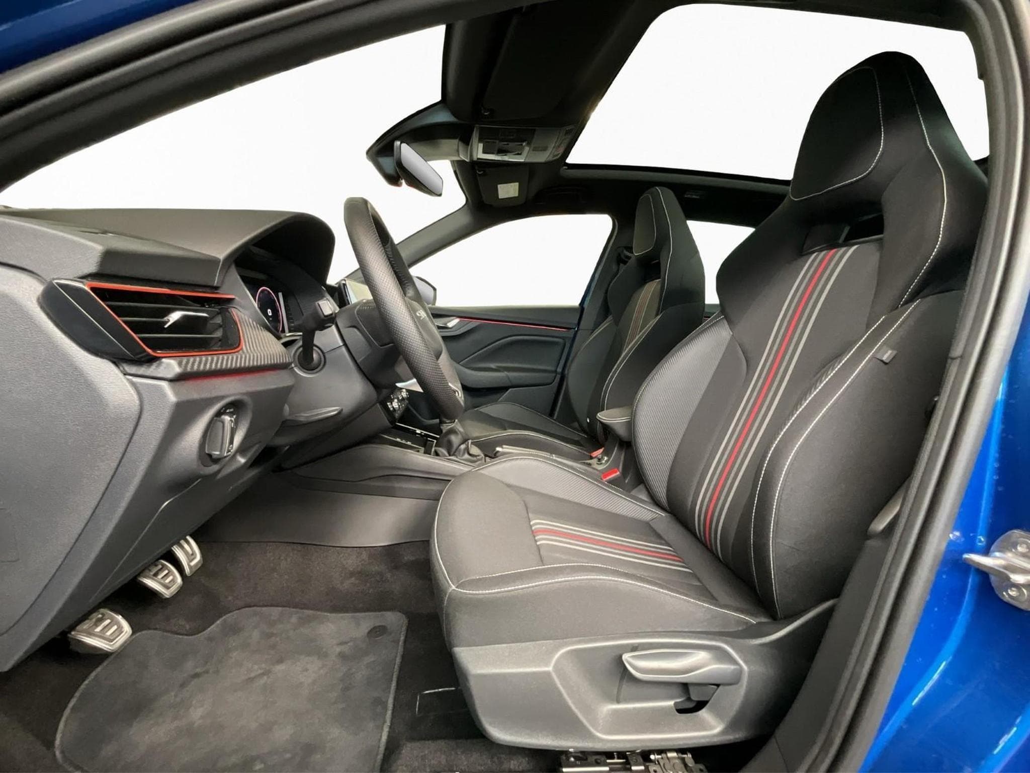 Skoda Scala Monte-Carlo+Led+Pano+Navi+DAB (2025) - Foto 9