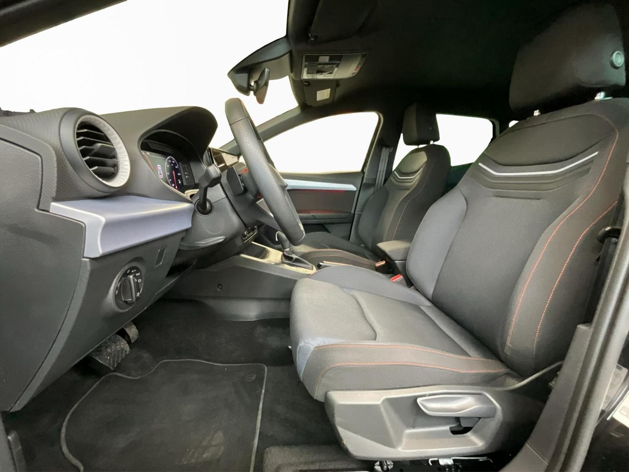 Seat Ibiza FR+DSG+P.Vision+Kessy+FullLED (2025) - Foto 9