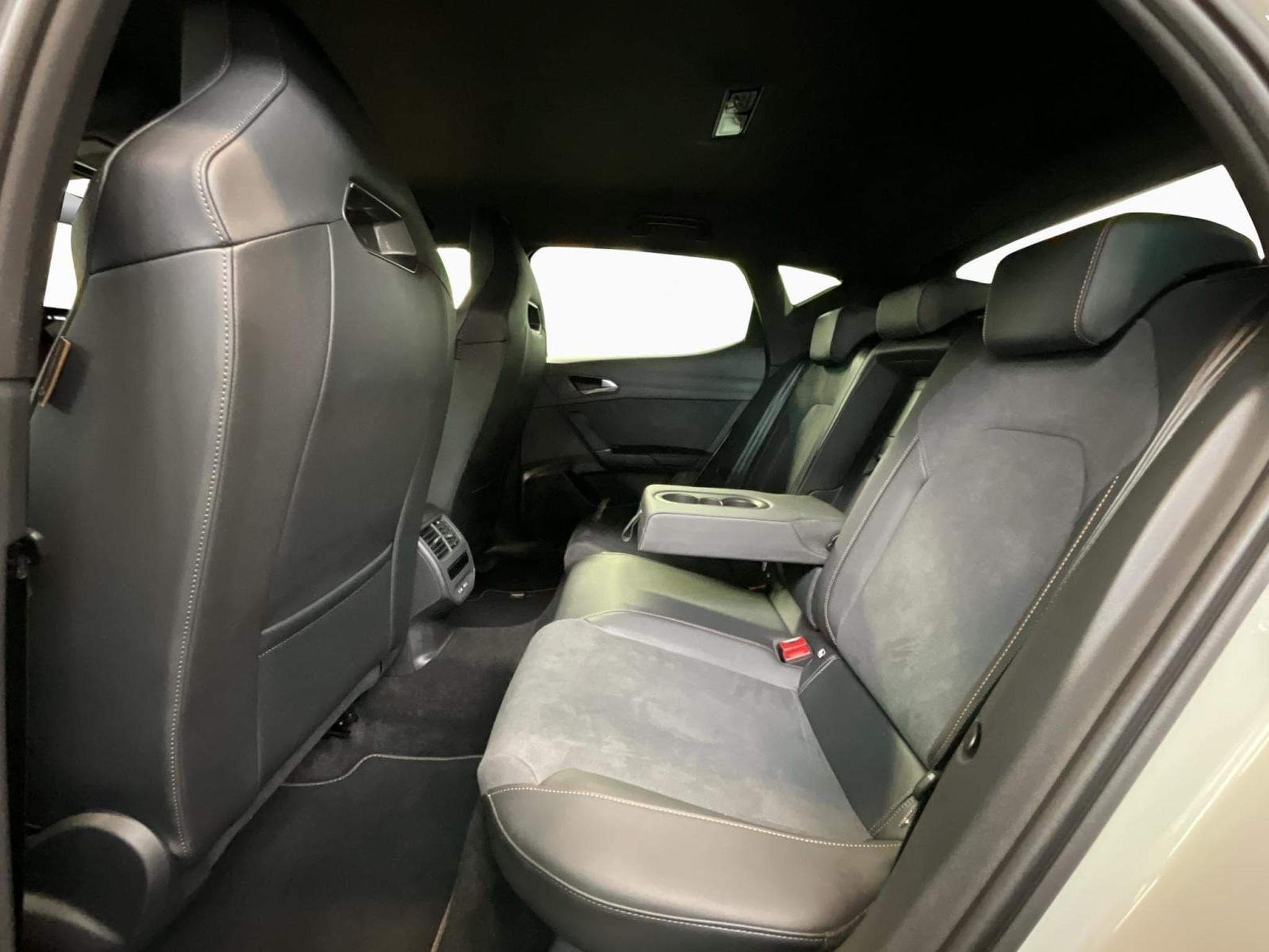 Cupra Leon VZ+DSG+Dinamica+Pure-Perf.+Int.Drive (2025) - Foto 15