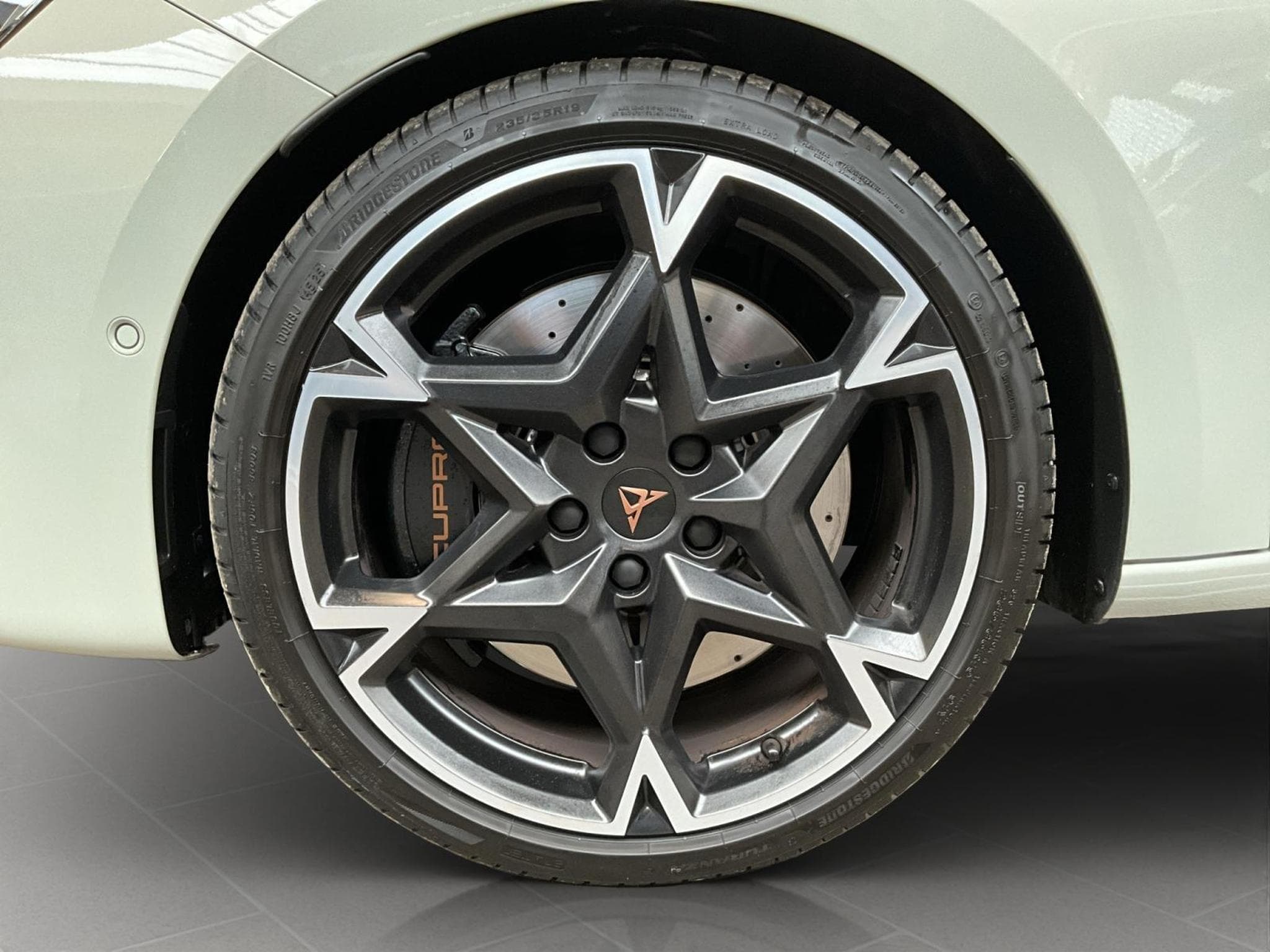 Cupra Leon VZ+DSG+Dinamica+Pure-Perf.+Int.Drive (2025) - Foto 8