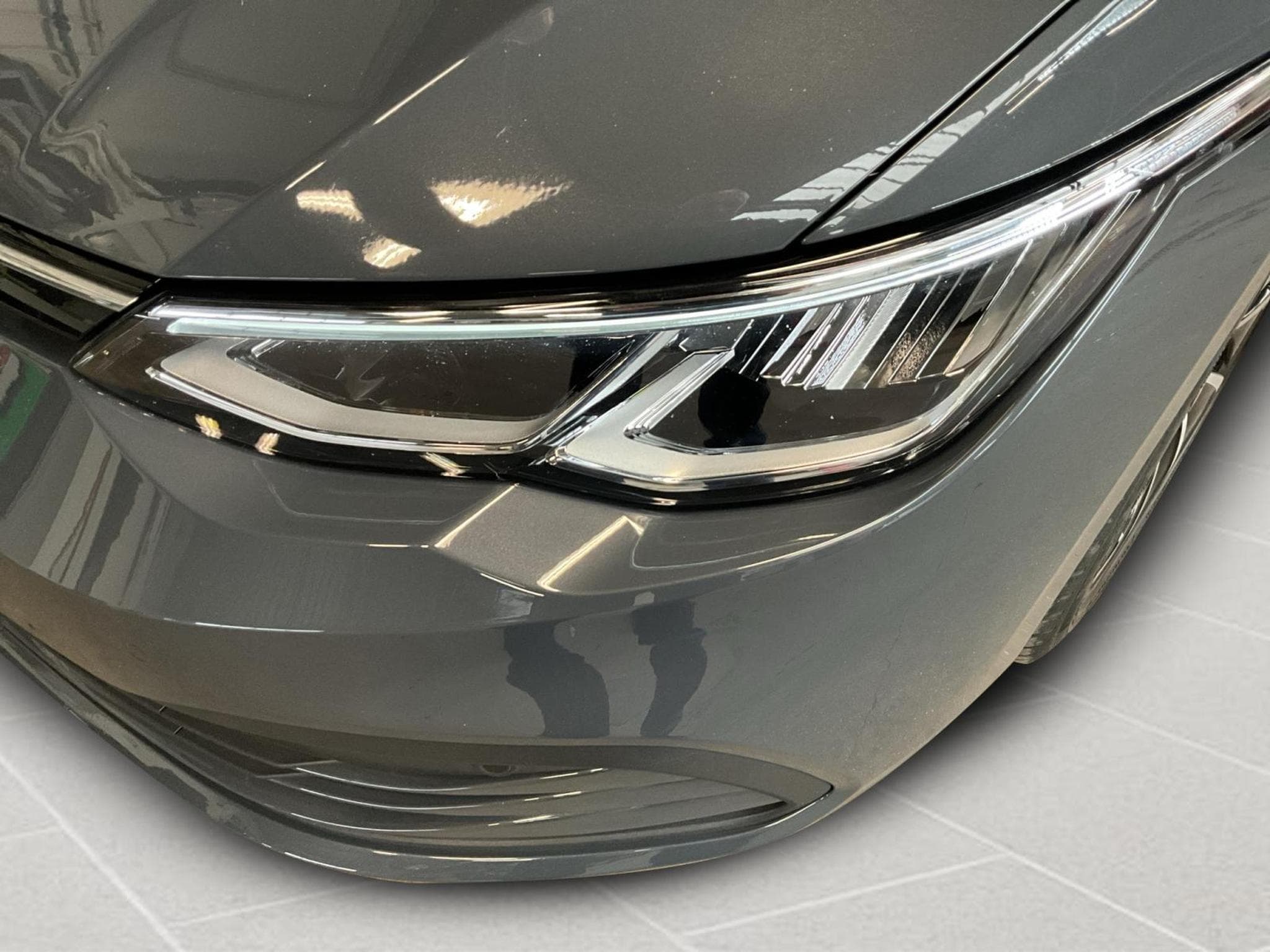 VW Golf Life+DSG+Led+LM17+Digi+ (2024) - Foto 17