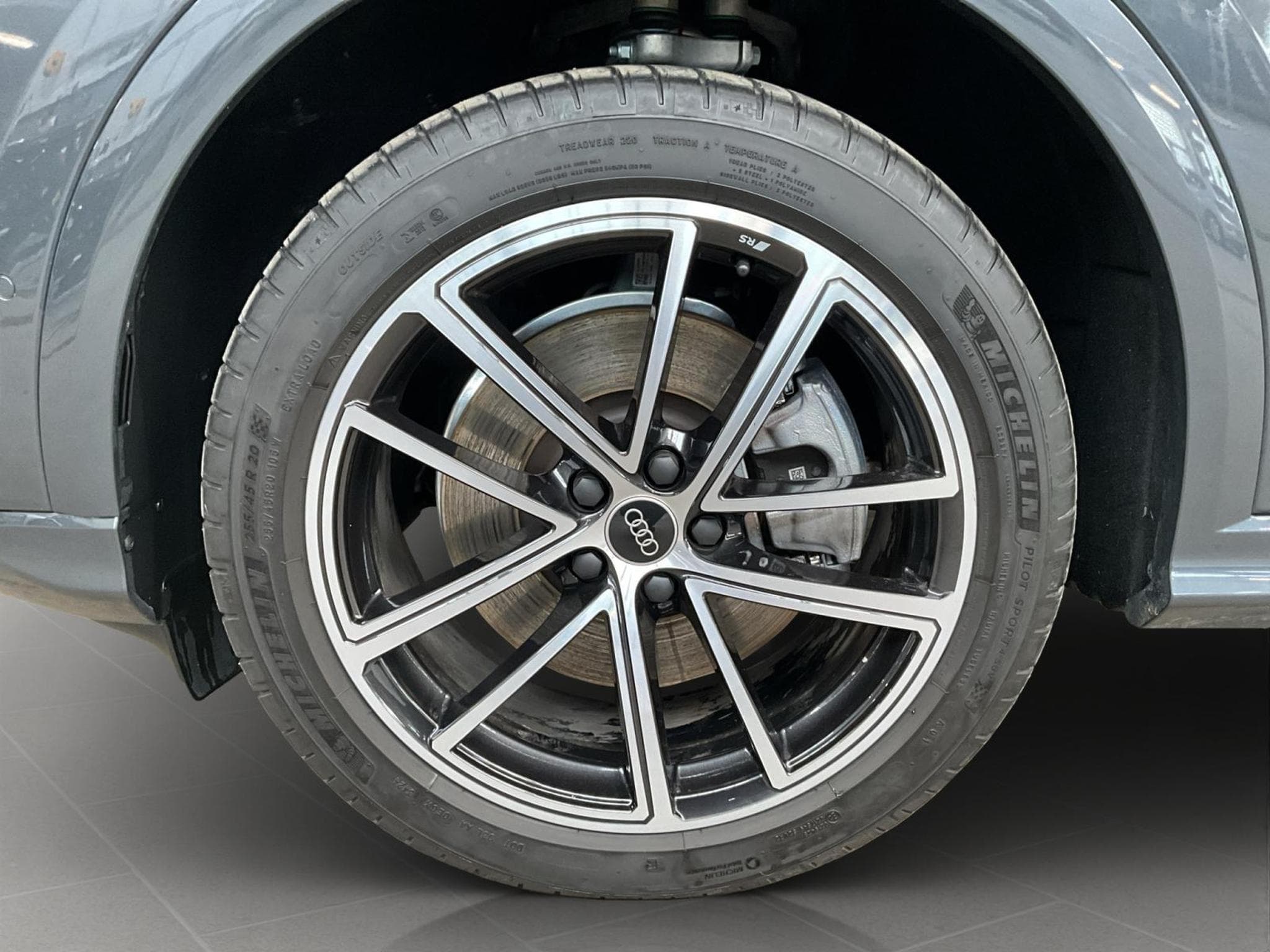 Audi Q5 S-line+S-Tronic+Quattro+TechPro (2025) - Foto 8