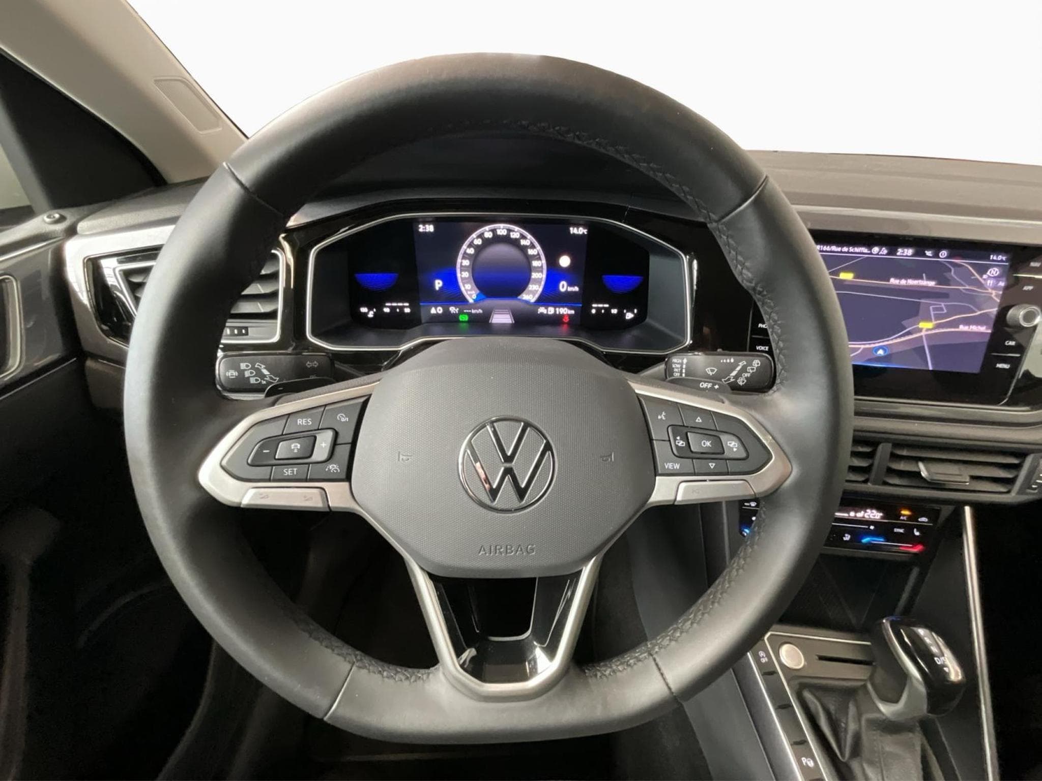 VW Taigo Style+DSG+LED+AHK+Navi (2022) - Foto 10