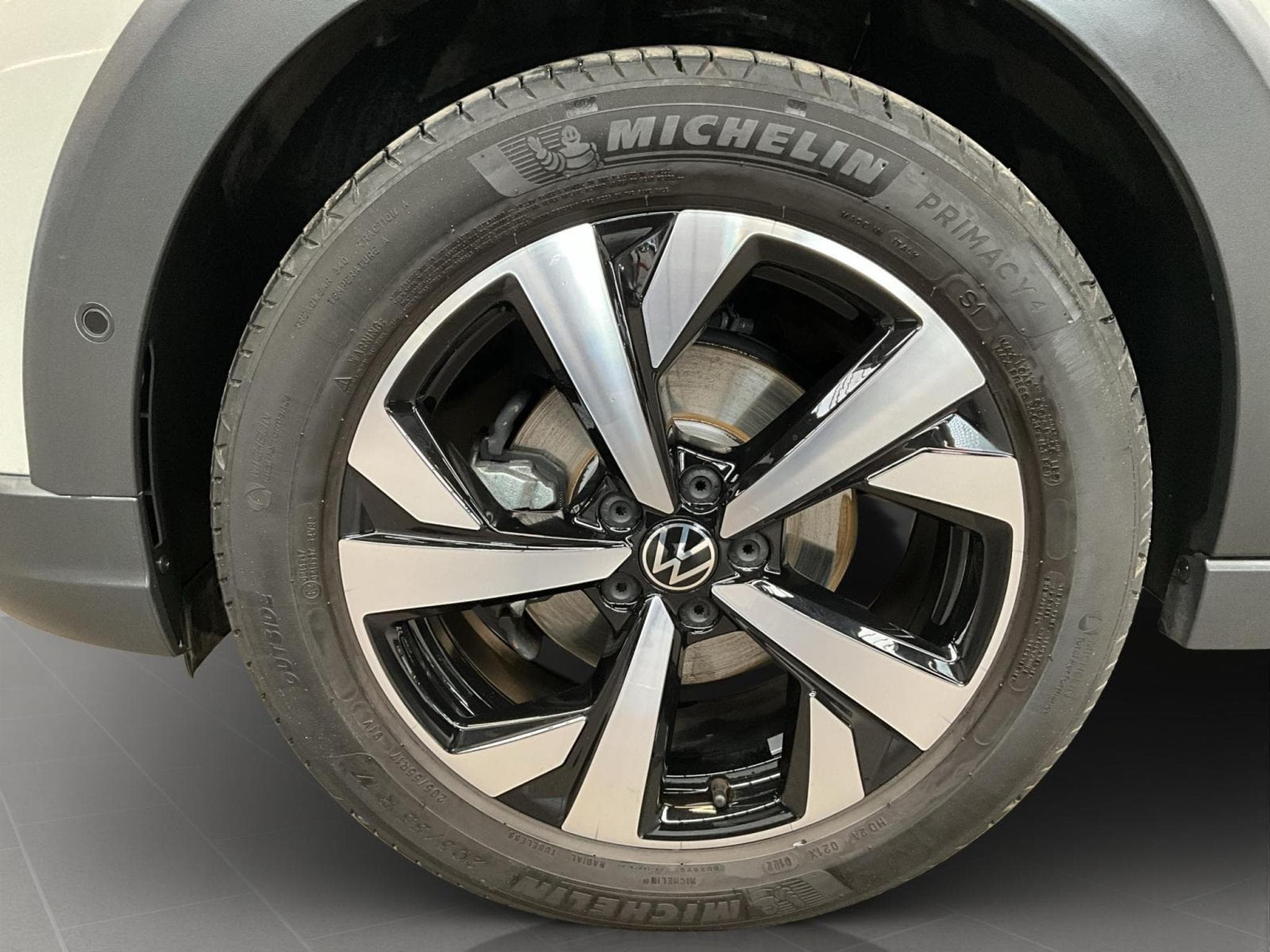 VW Taigo Style+DSG+LED+AHK+Navi (2022) - Foto 8