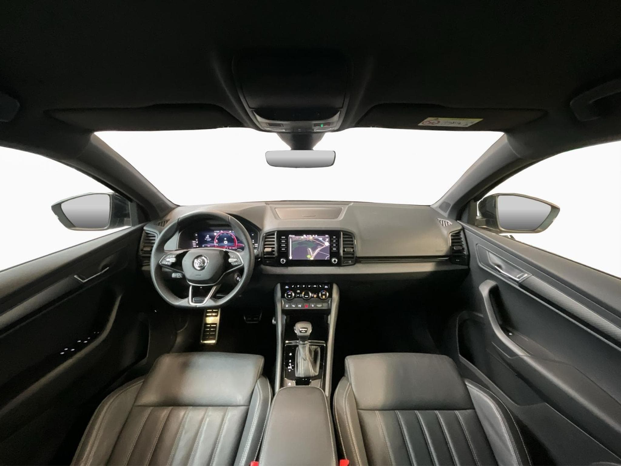 Skoda Karoq Sportline+DSG+4x4+SUITE+Kessy+ACC (2024) - Foto 2