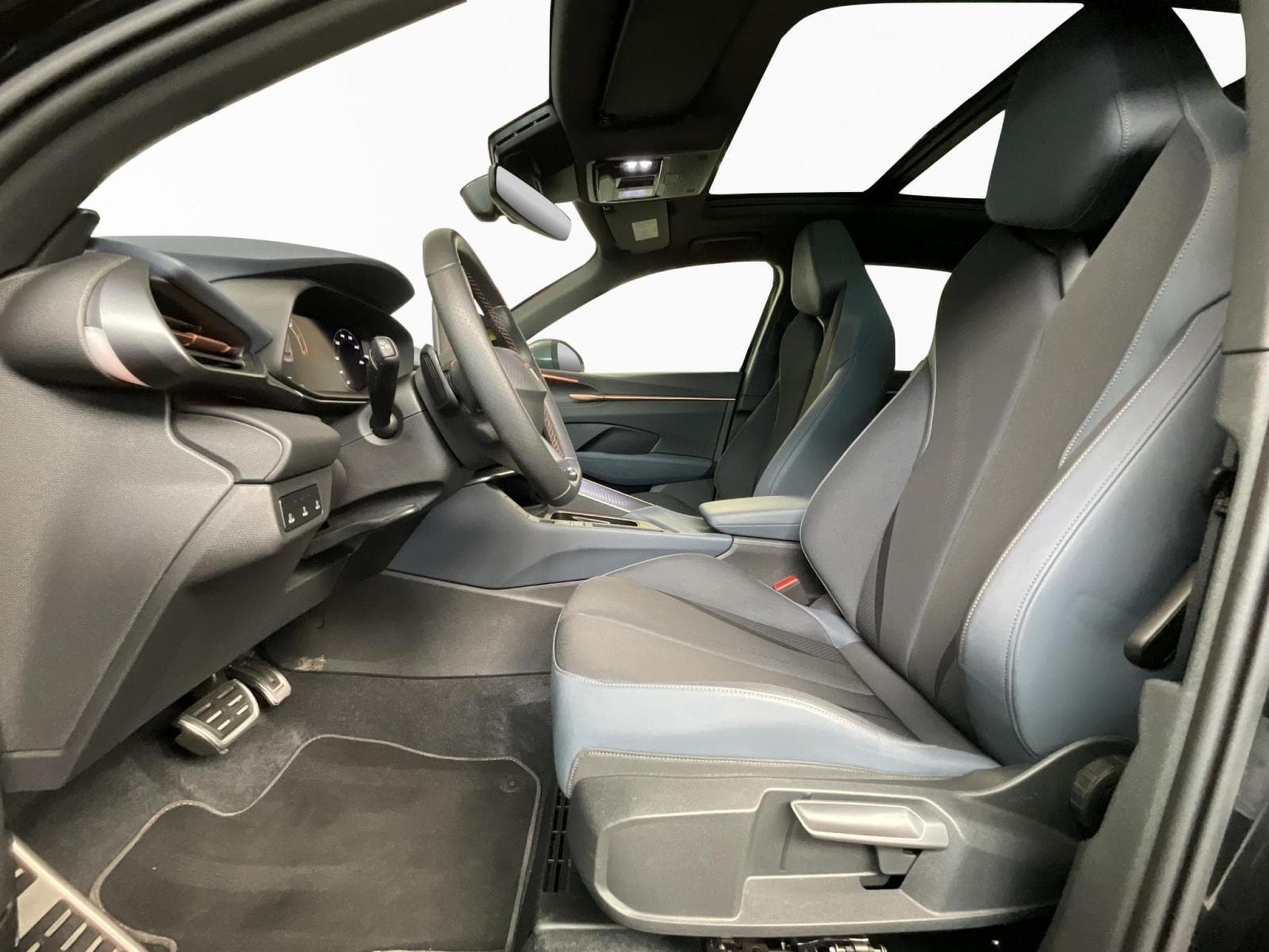 Cupra Terramar DSG+AHK+Digital-Drive+Pure-Perf.+Skyline+Int.Drive (2025) - Foto 11